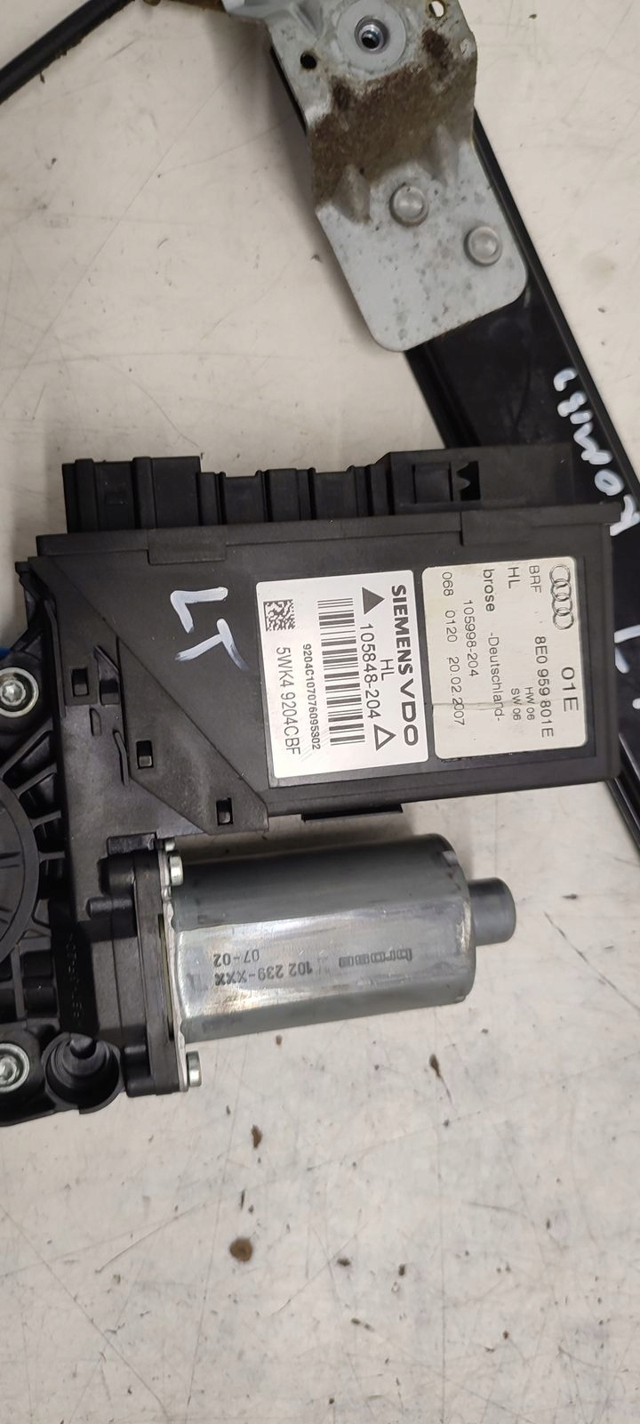 window regulator left rear part mechanism Audi A4 B7 2,7 TDI