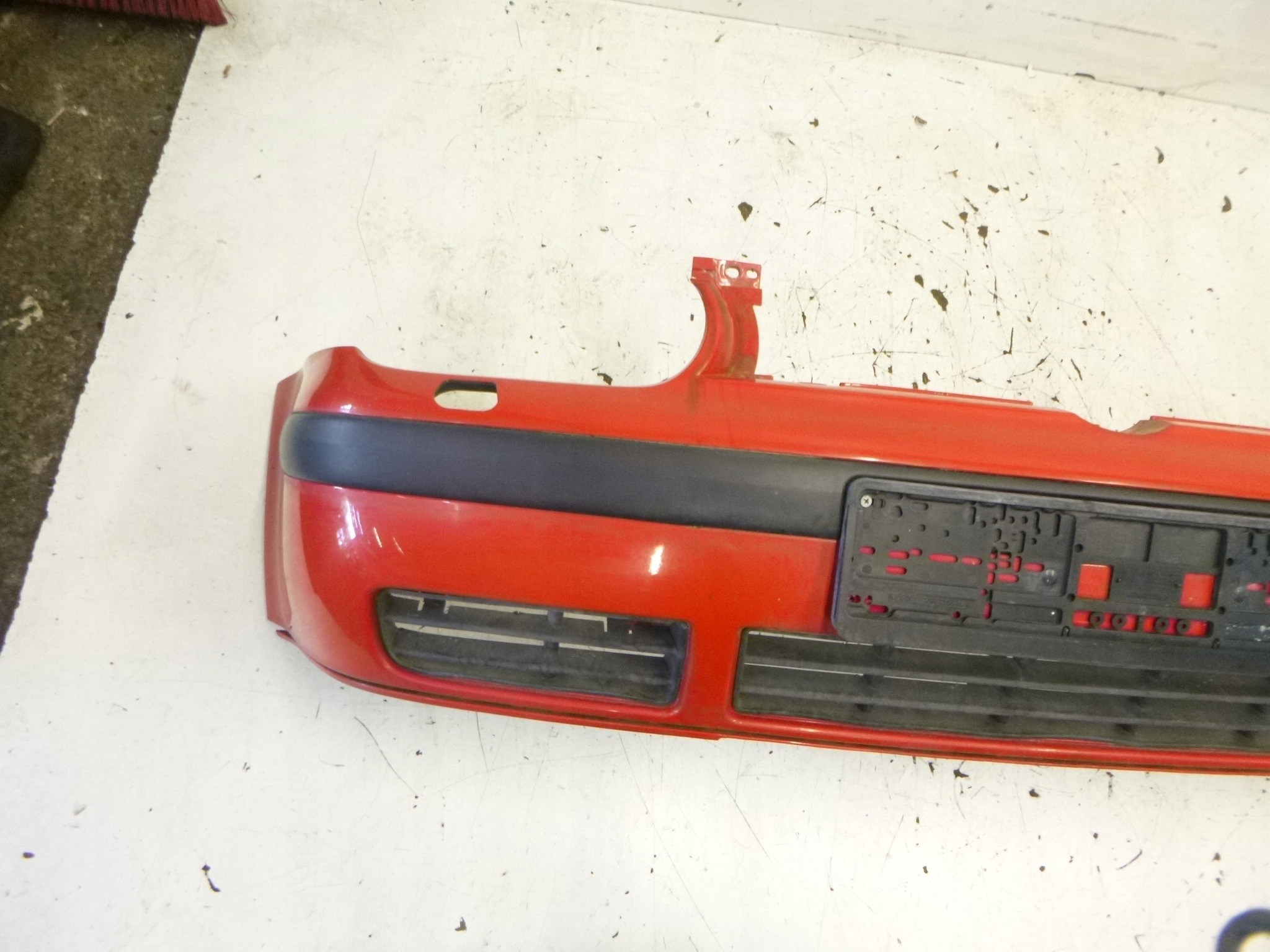 bumper front VW Golf IV 4 LP3G red 1J0807221A original 1997–2006