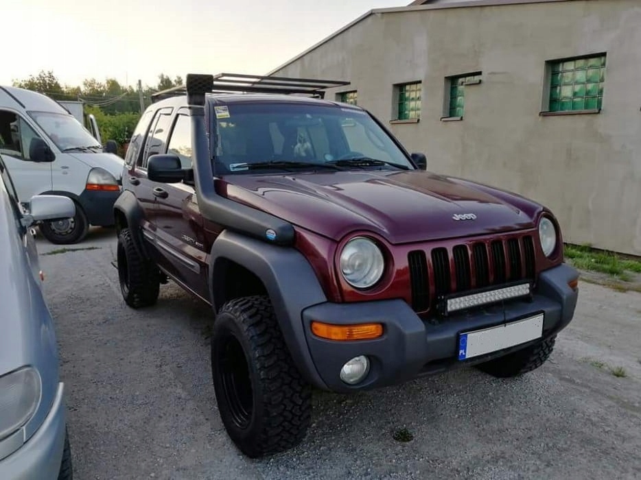 Трубка Jeep KJ Cherokee Liberty впуск