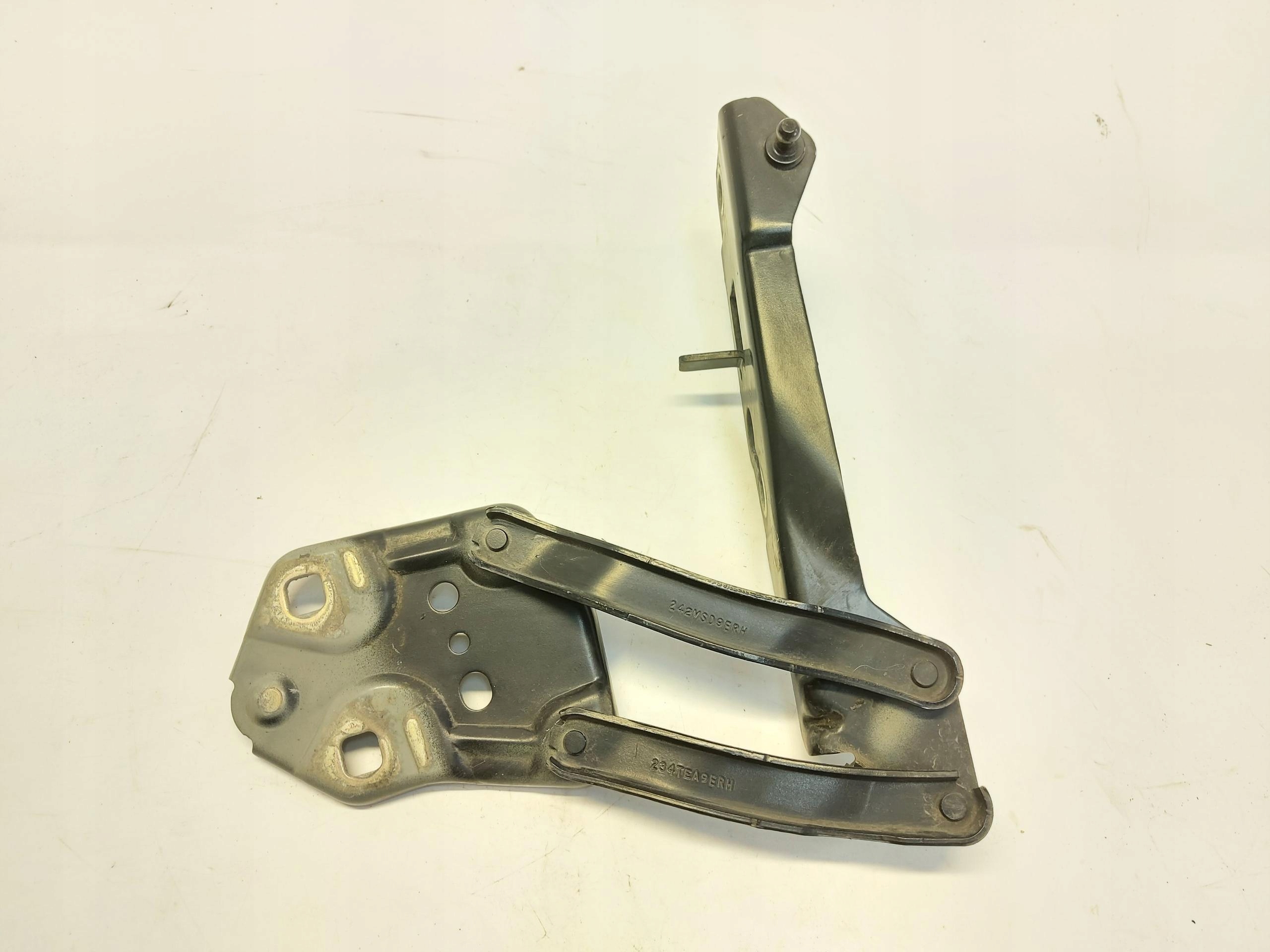 VOLVO XC40 D3 hinge bonnets right 31356753