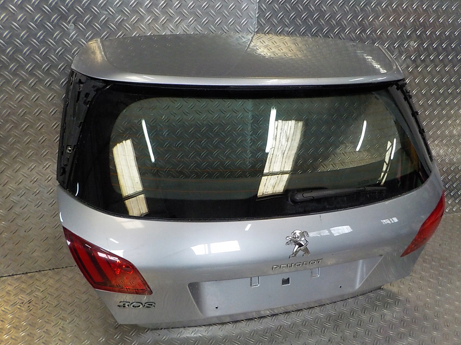 PEUGEOT 308 2013-2019 KLAPA BAGAŻNIKA TYŁ TYLNA