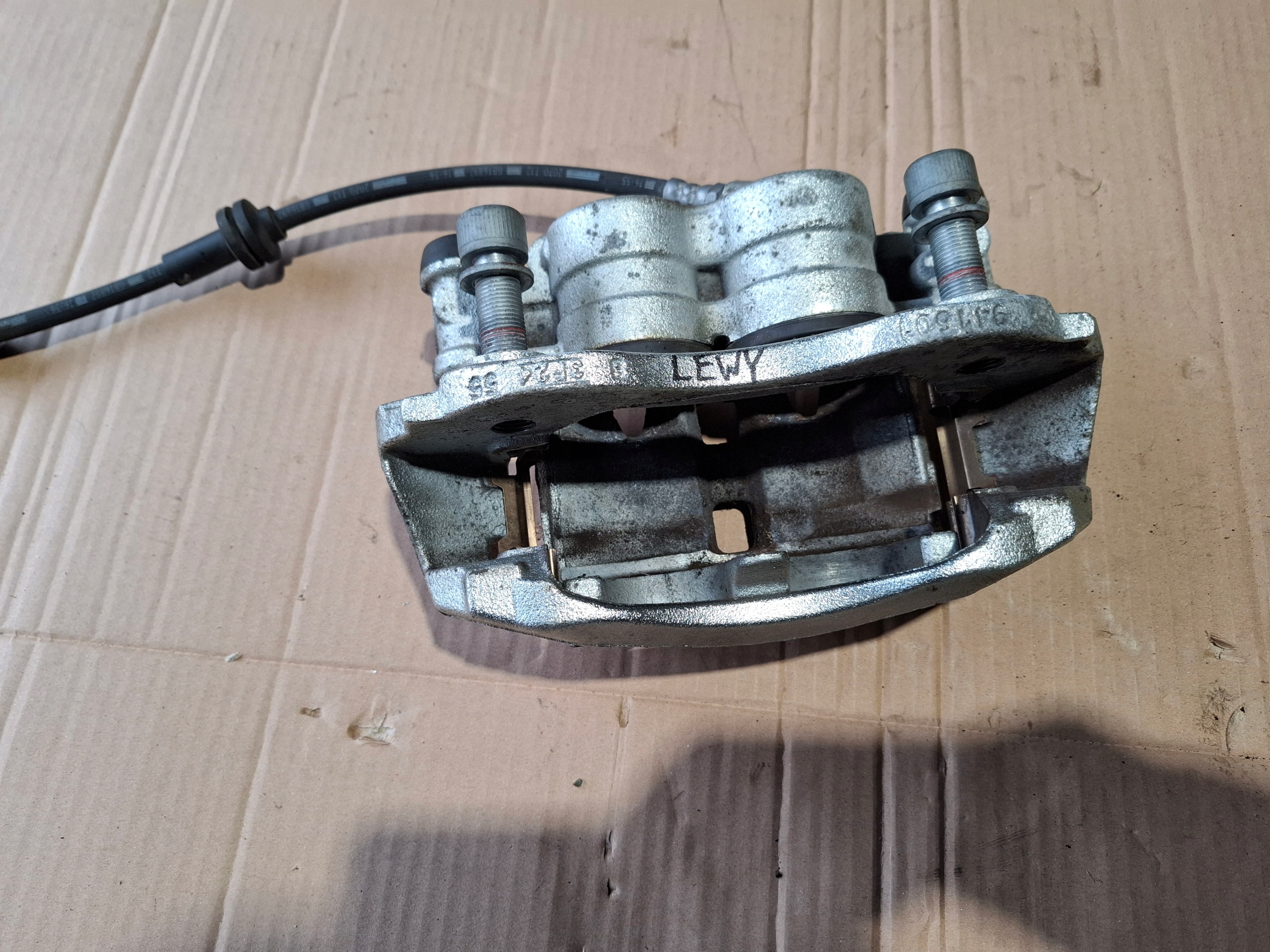 caliper brake left front PEUGEOT BOXER 23r new BREMBO