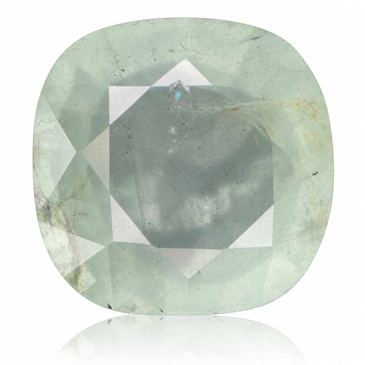 Přírodní akvamarín 6.12 ct Cushion Zelená Brazílie I1 certifikát Wbd