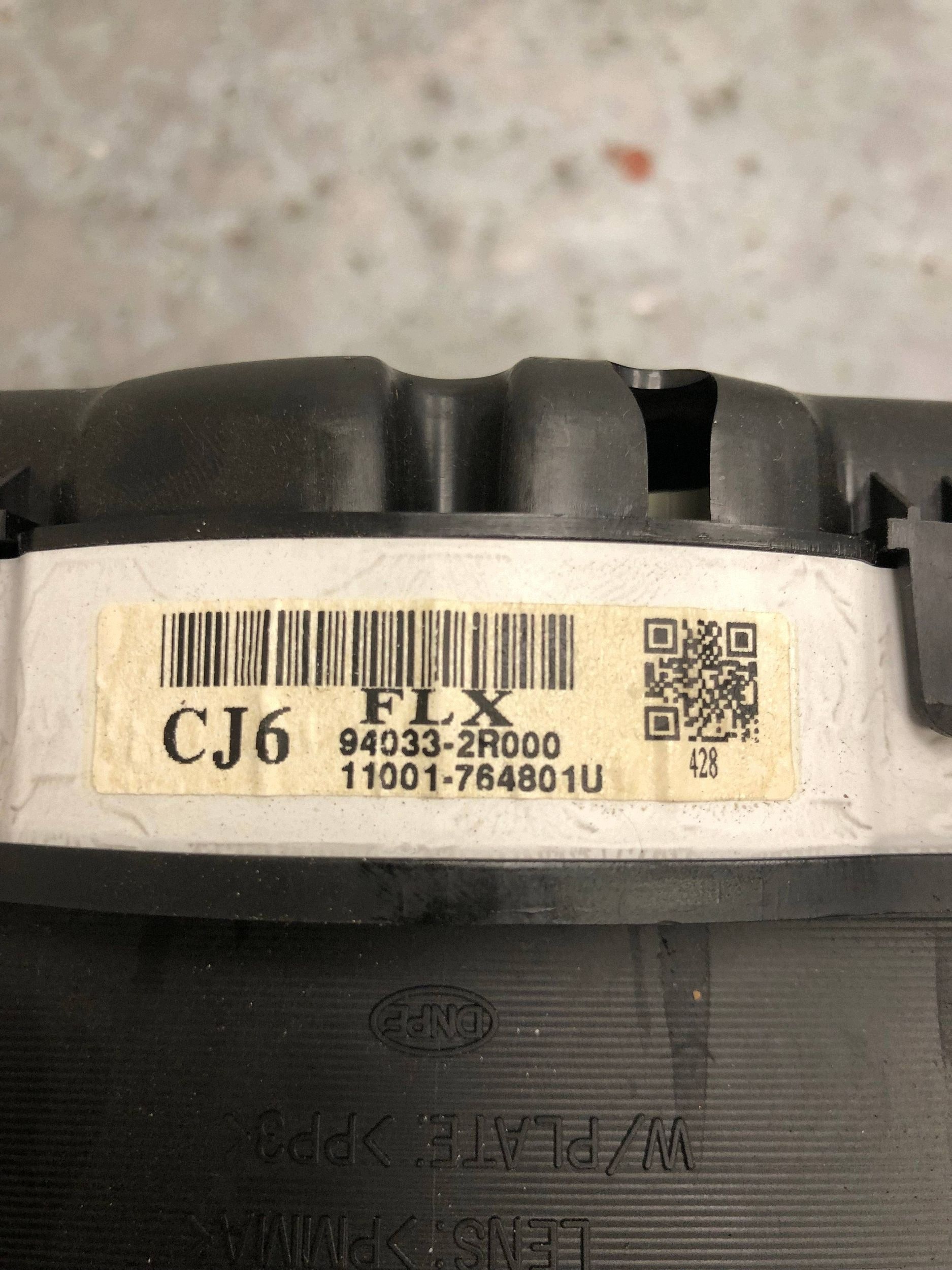 dials dials 1.2B G4LA HYUNDAI I30 LIFT 94033-2R000