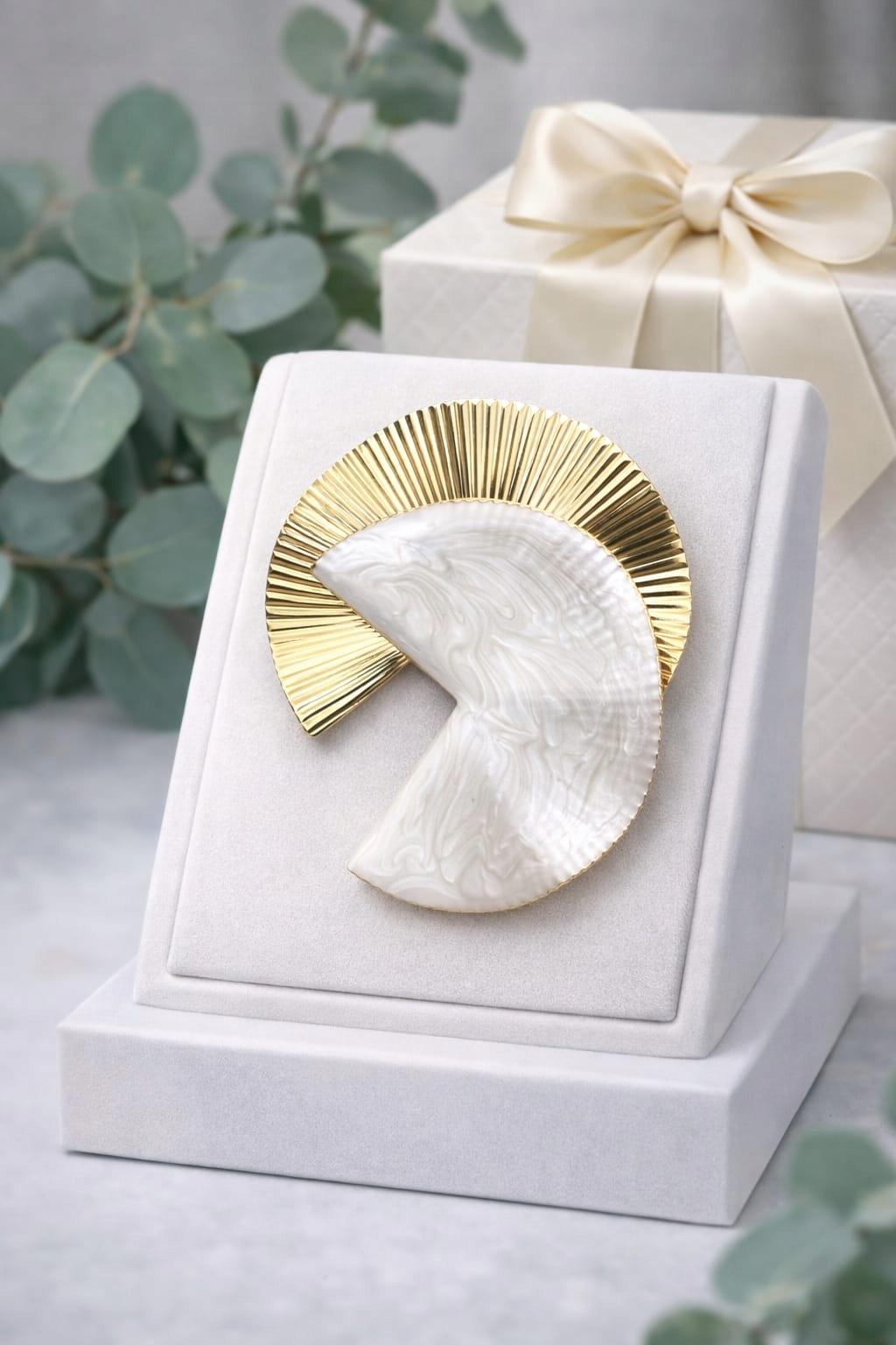 ELEGANCKA BROSZKA wachlarze ORYGINALNA PONADCZASOWA prezent dla niej