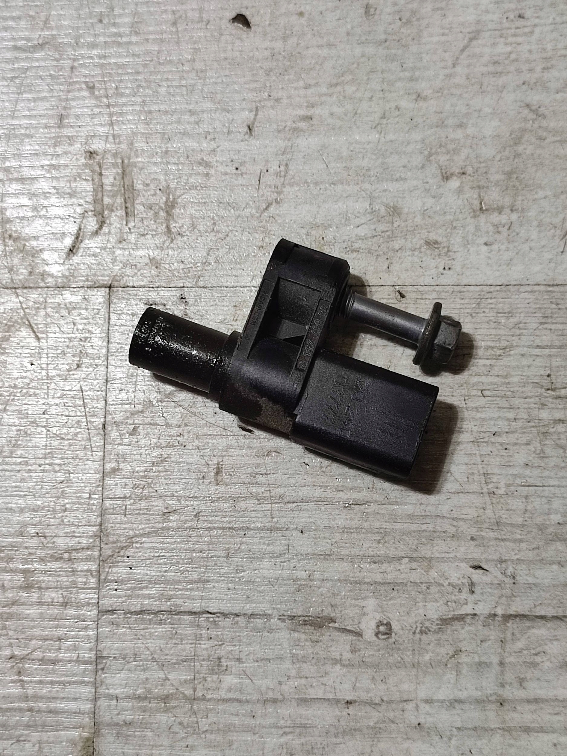 Opel Corsa F 2020 Nockenwellensensor des Zahnrads