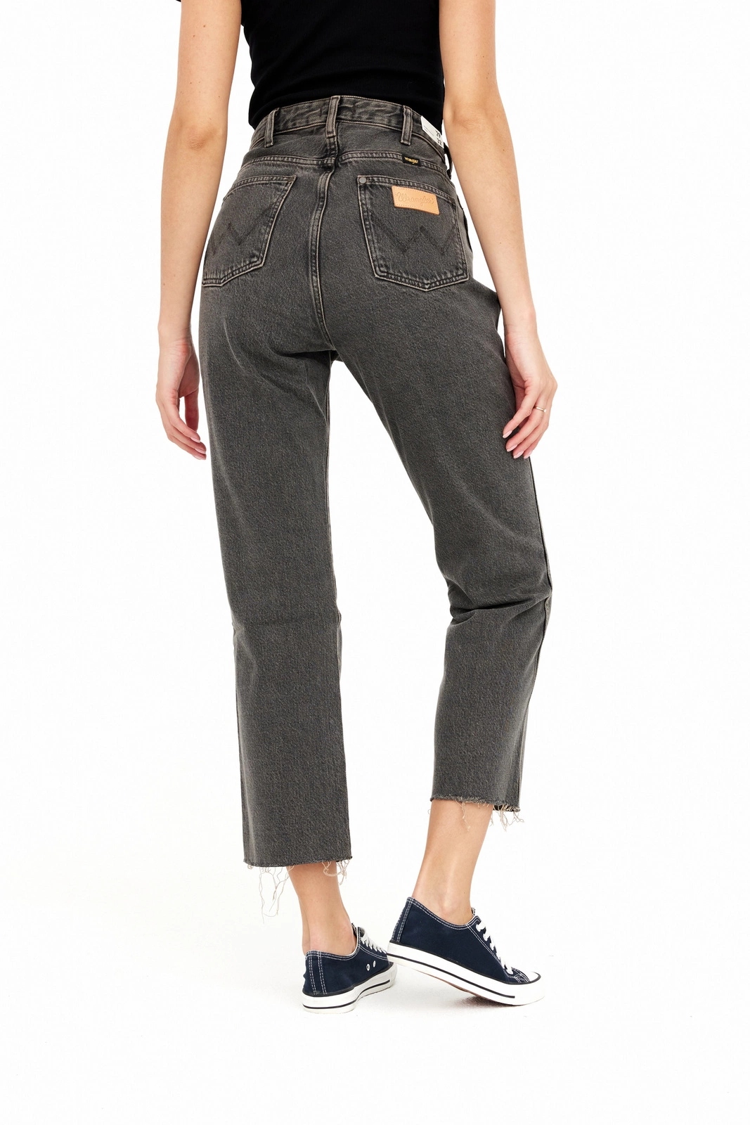 Rovné džíny Wrangler Retro Straight Crop Desert Black W27YRJ26N 30/32