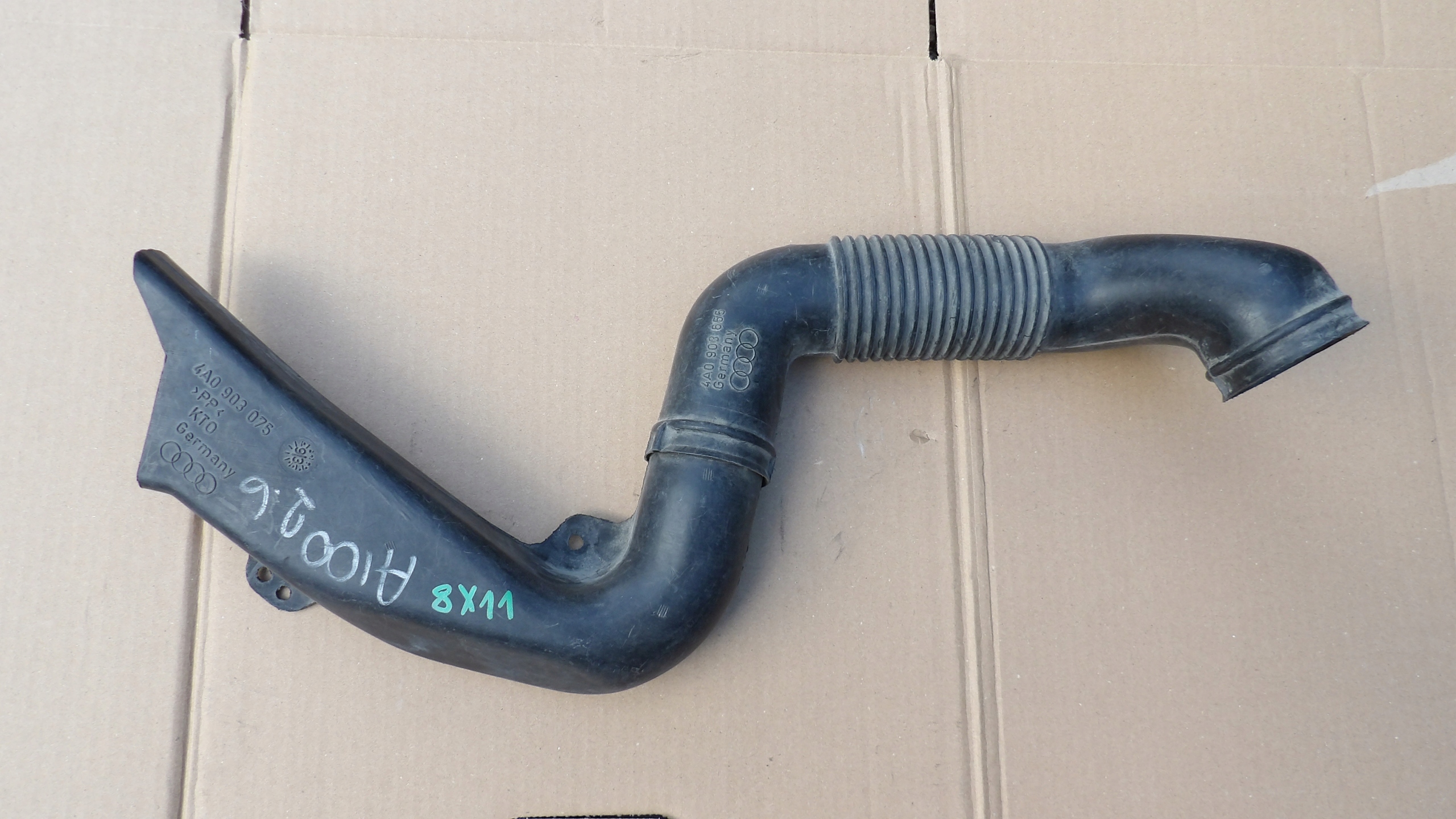 AUDI A6 C4 2.6 V6 pipe air hose