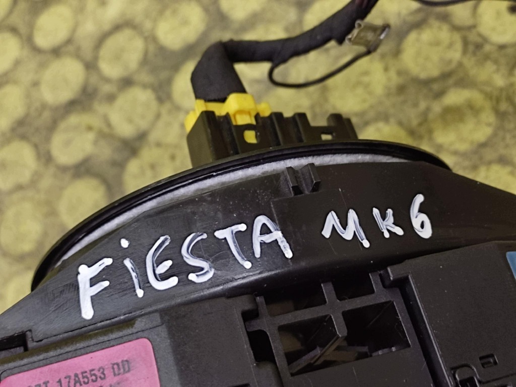 FORD FIESTA MK6 DEVIO LUCI TERGICRISTALLO TERGI 1S7T13335AE