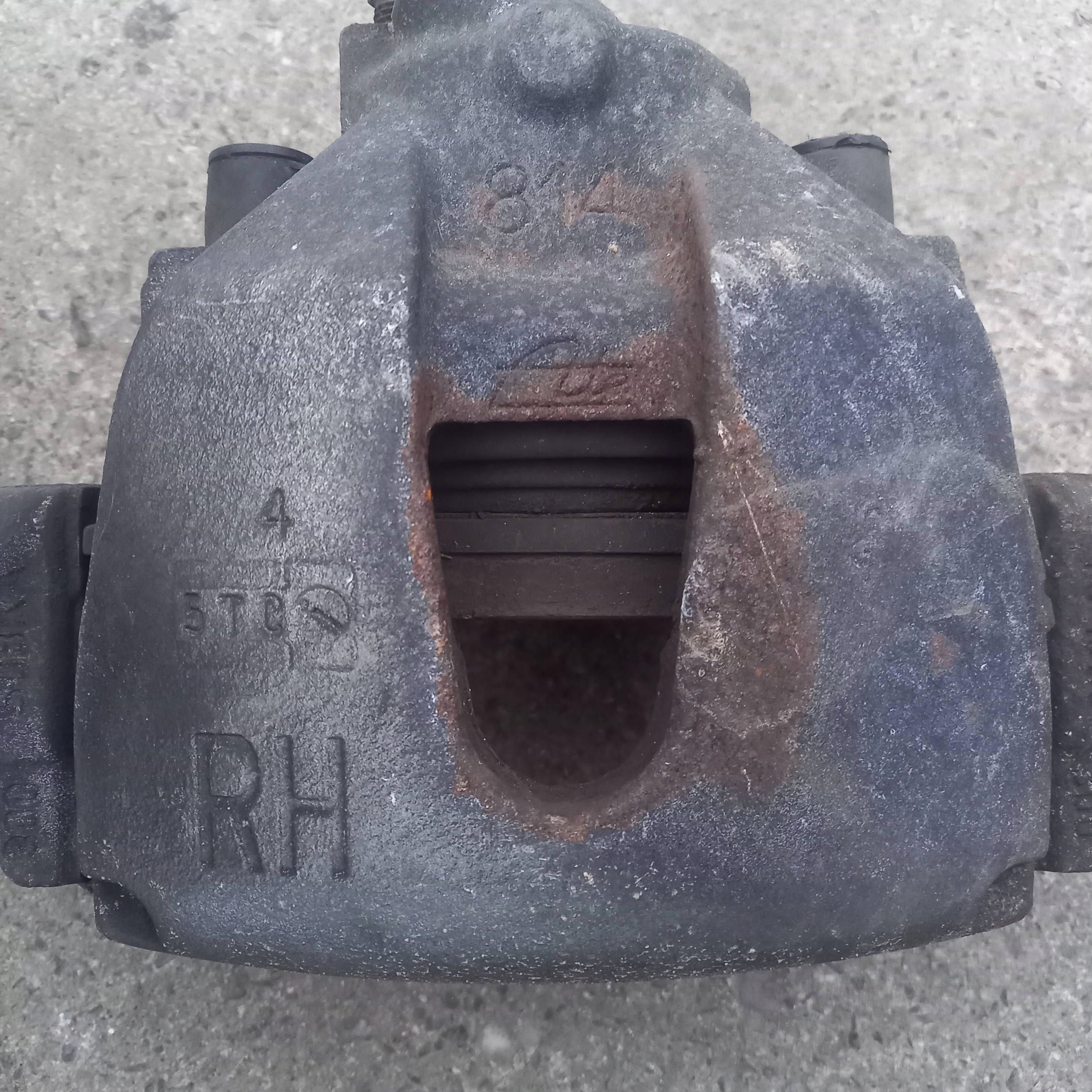 Ford Kuga II MK2 1.5 petrol EB caliper brake front right