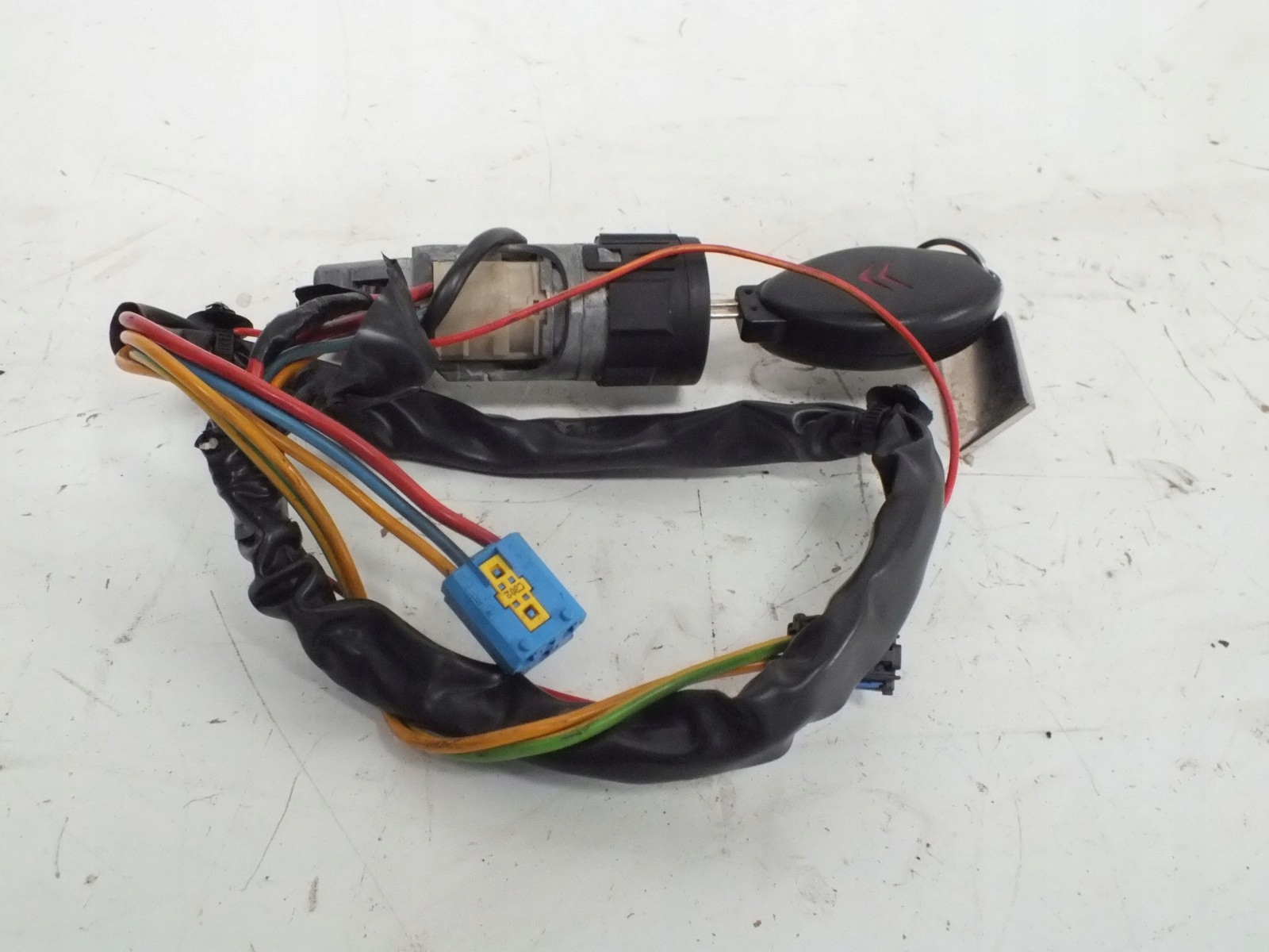 9dde4f2d42e69933ba27b0a3fb61