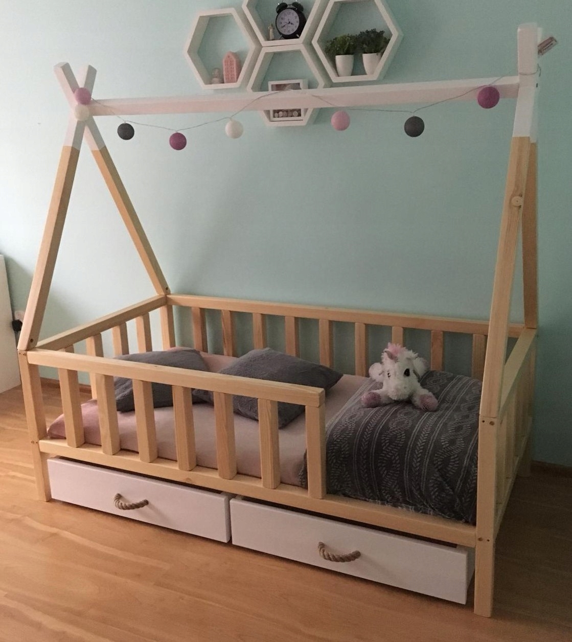 Łóżeczko dziecięce STAŚ 80x180+ 2 białe szuflady