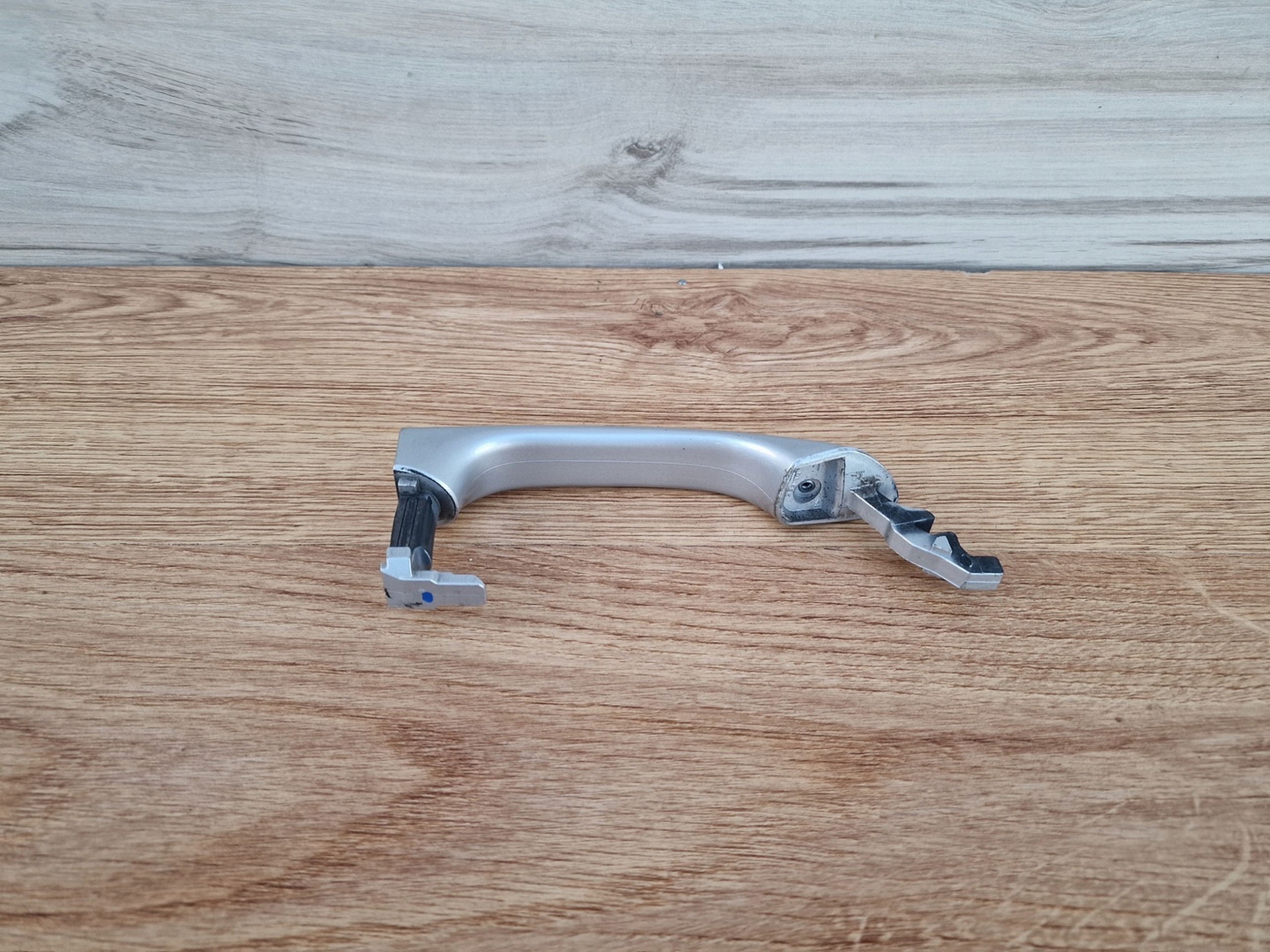 handle door left front MERCEDES C-KLASA 203 COUPE