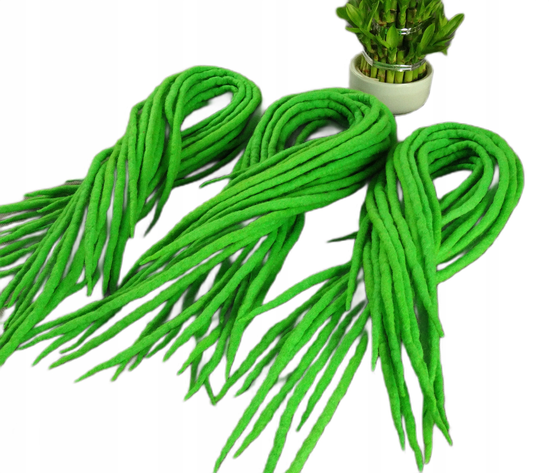 Dredloky Dredy vlněné, ručně vyráběné, zelené, Jarní Zeleň, 40 kusů