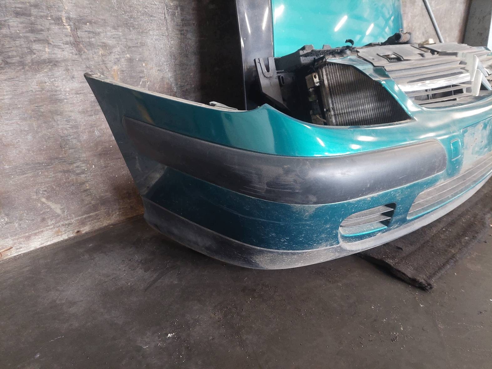 complete front bonnet bumper light fender CITROEN C5 and KRZD