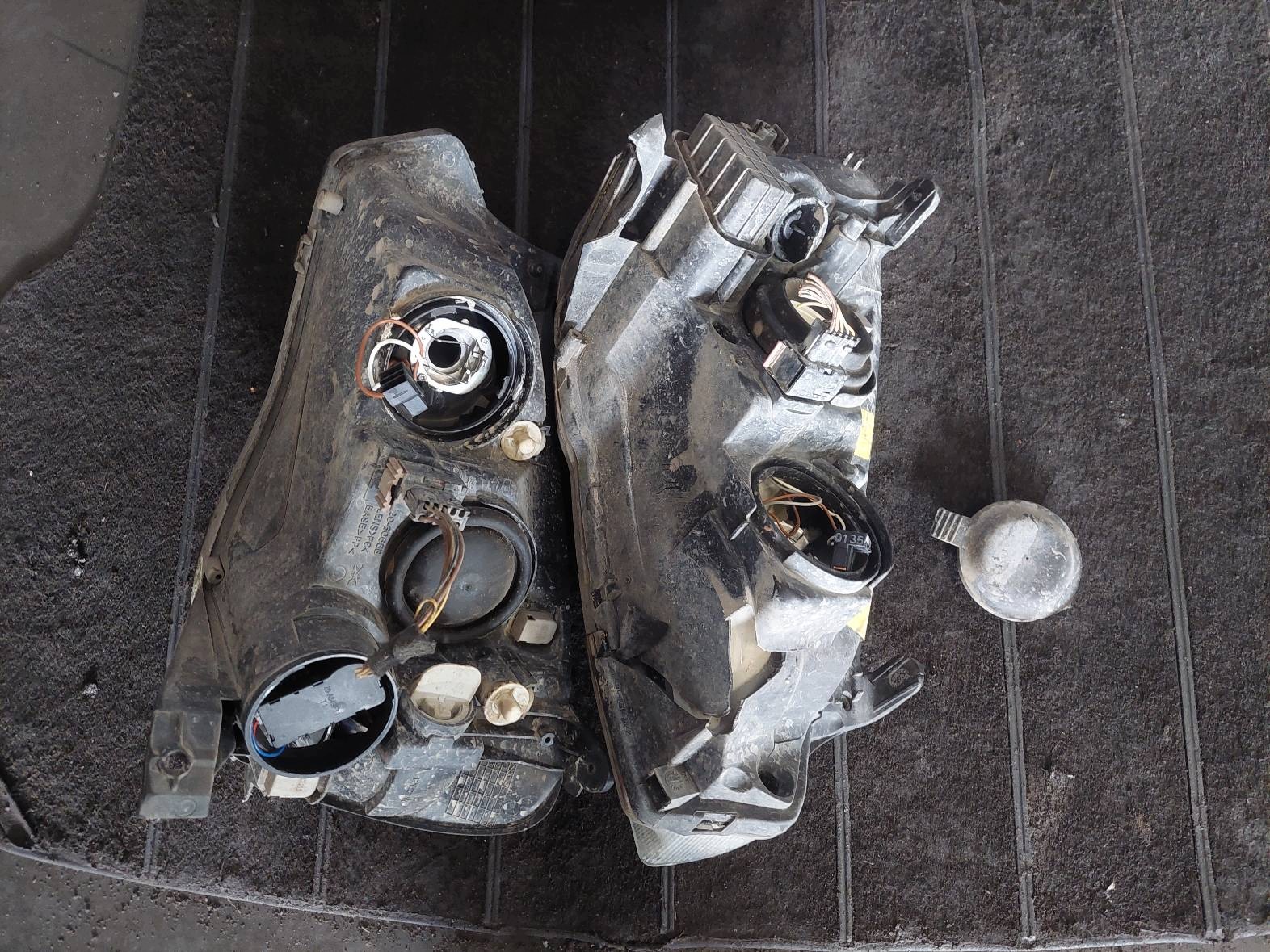 bonnet light left front right front OPEL CORSA C Z20Z