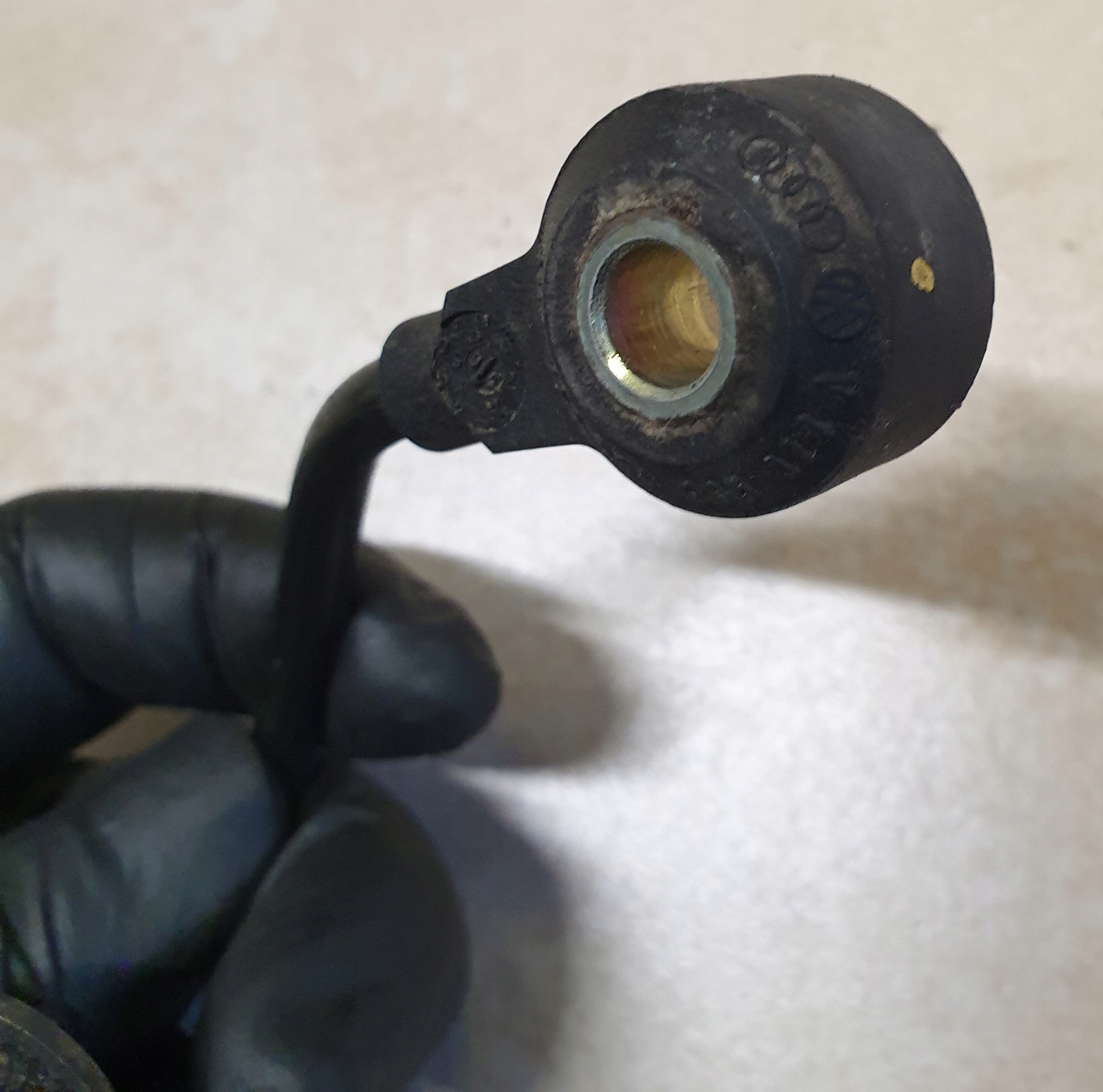 Sensor SPALANIA STUKOWEGO Halter AUDI A3 8L