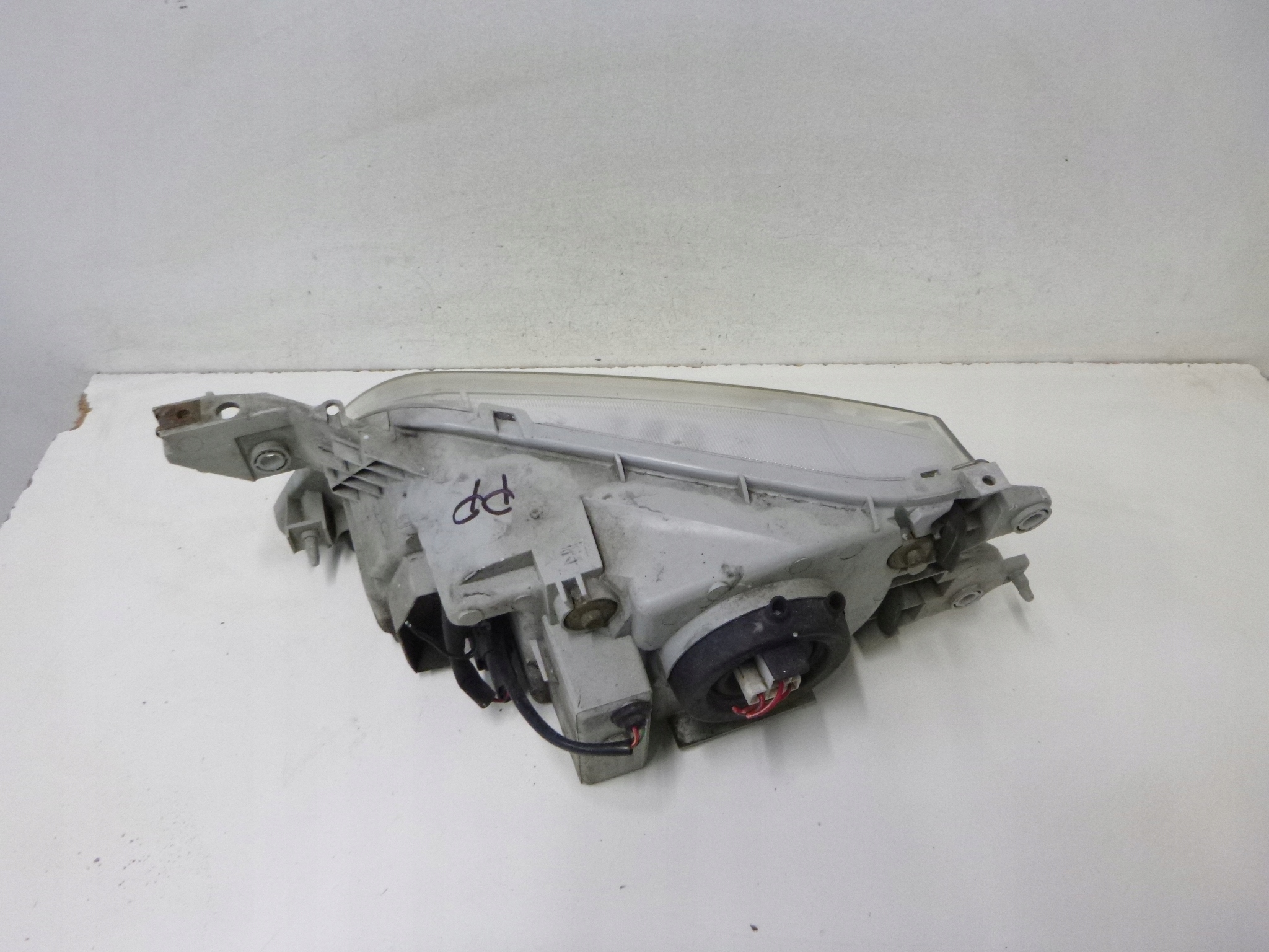 light front Mazda Premacy 2004r. STANLEY