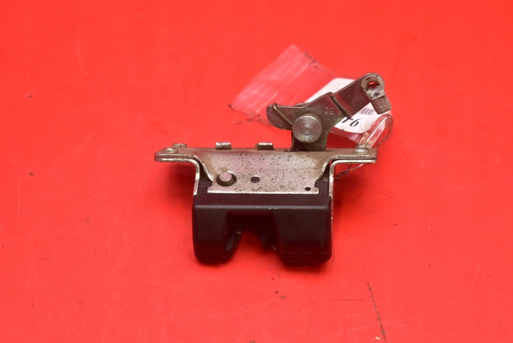 lock bonnet rear part boot OPEL MERIVA A 02-06