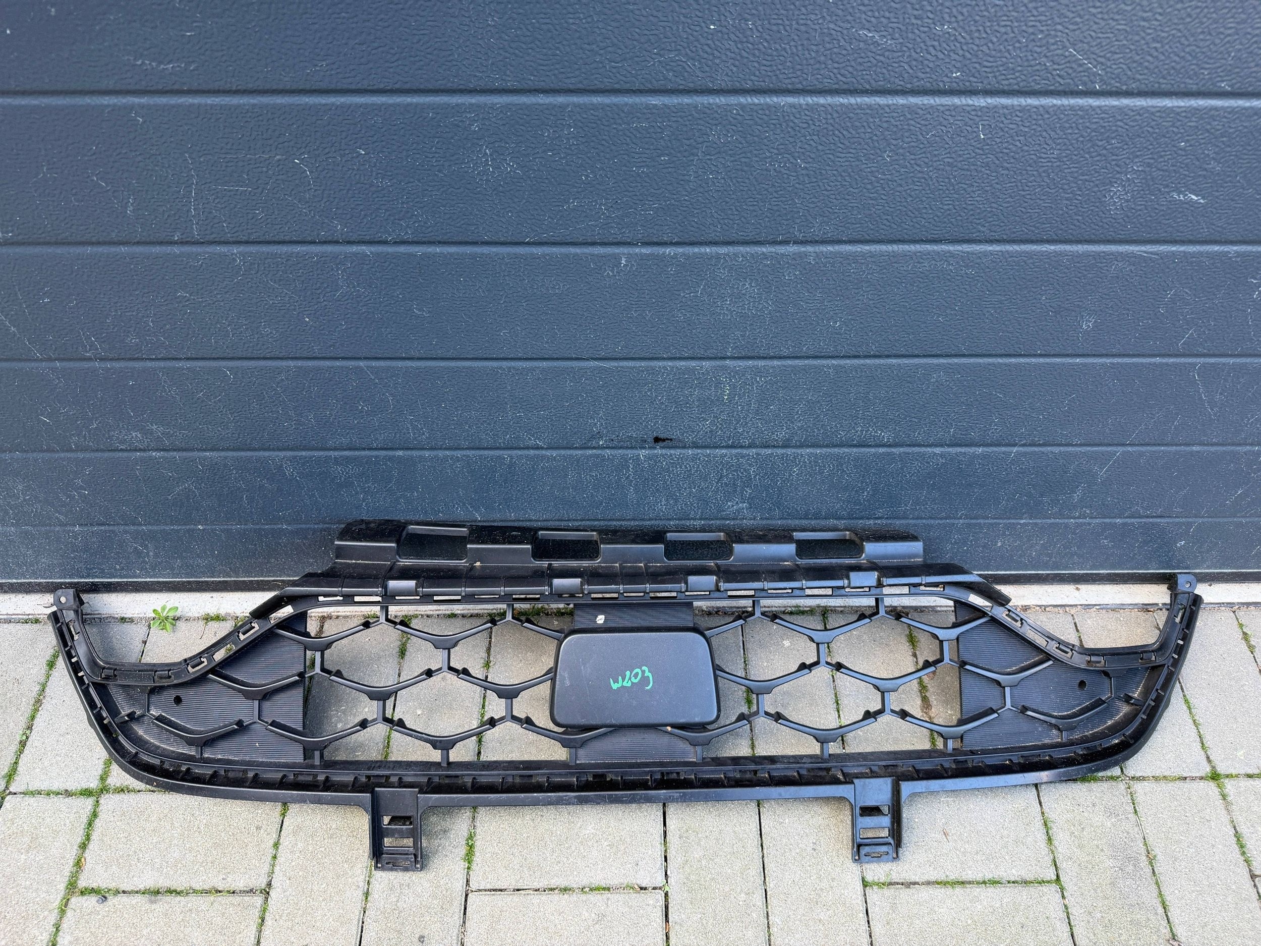 Kia Stonic 17- Gt Line grid central front front