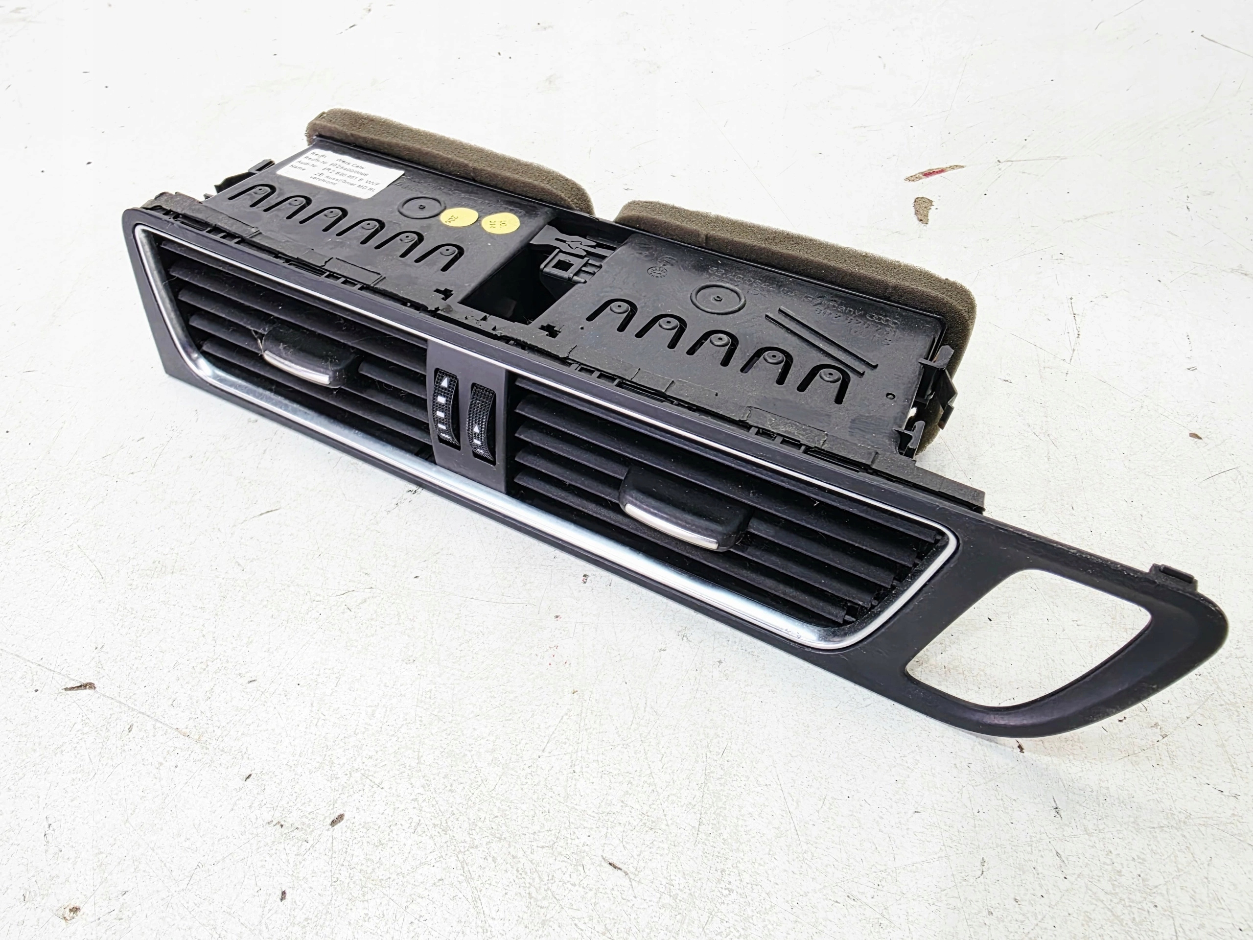 grid air conditioning devices central AUDI Q5 8R 8R2820951B