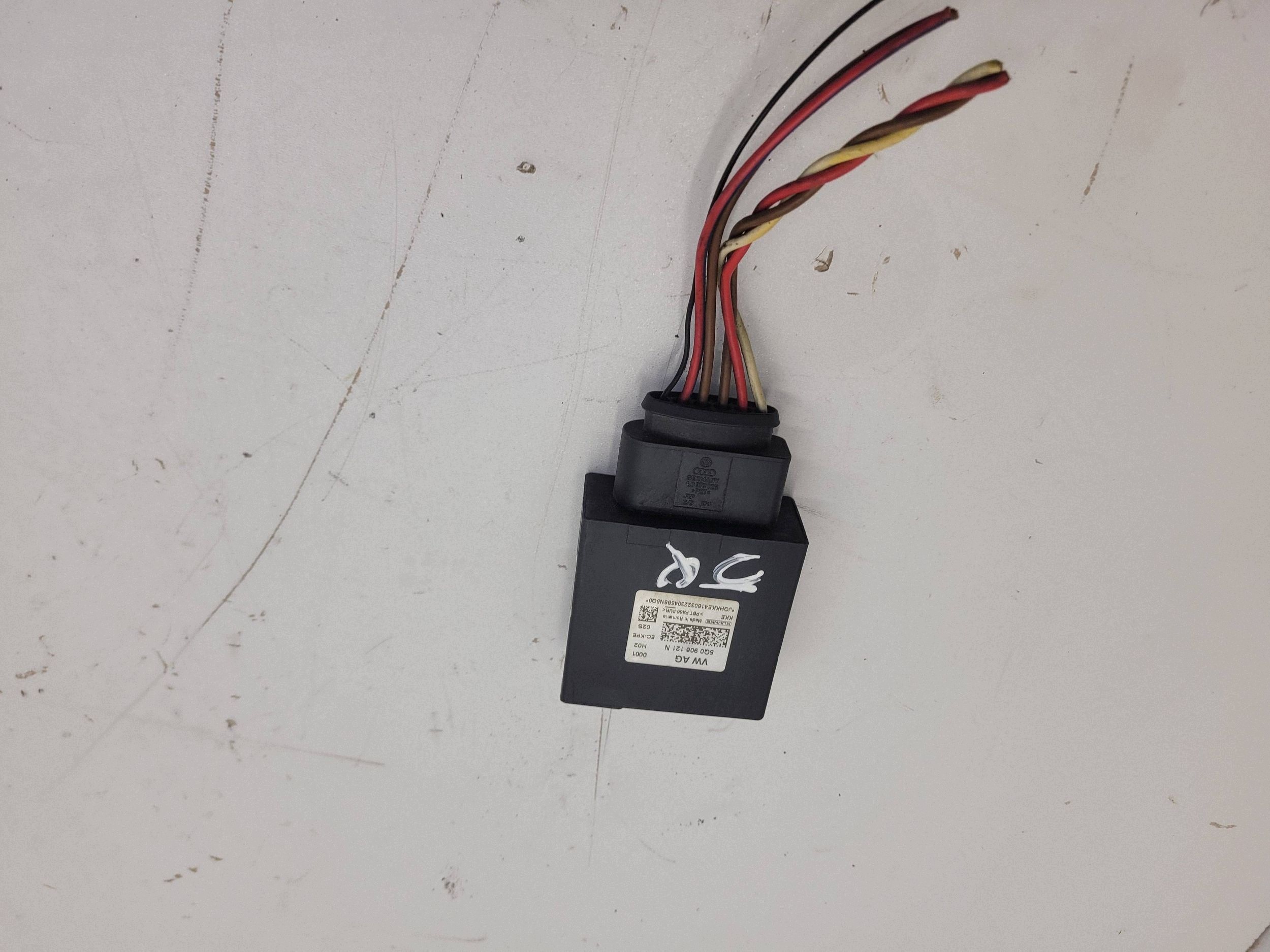 VW GOLF VII OCTAVIA III SUPERB Module POMPY Carburant 5Q0906121N