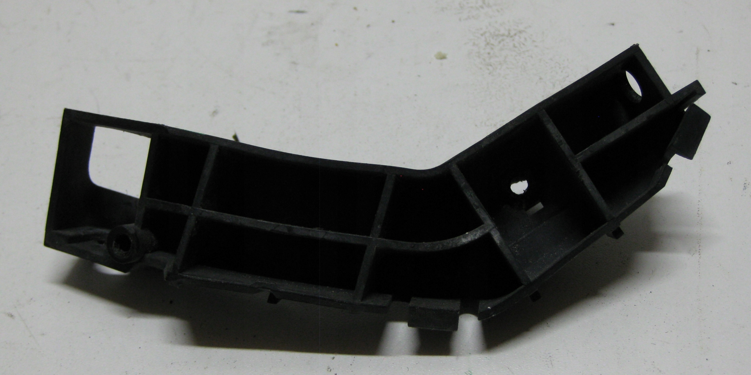 HONDA CIVIC VIII UFO 2.2 and-CTDI 07R bumper bracket left front