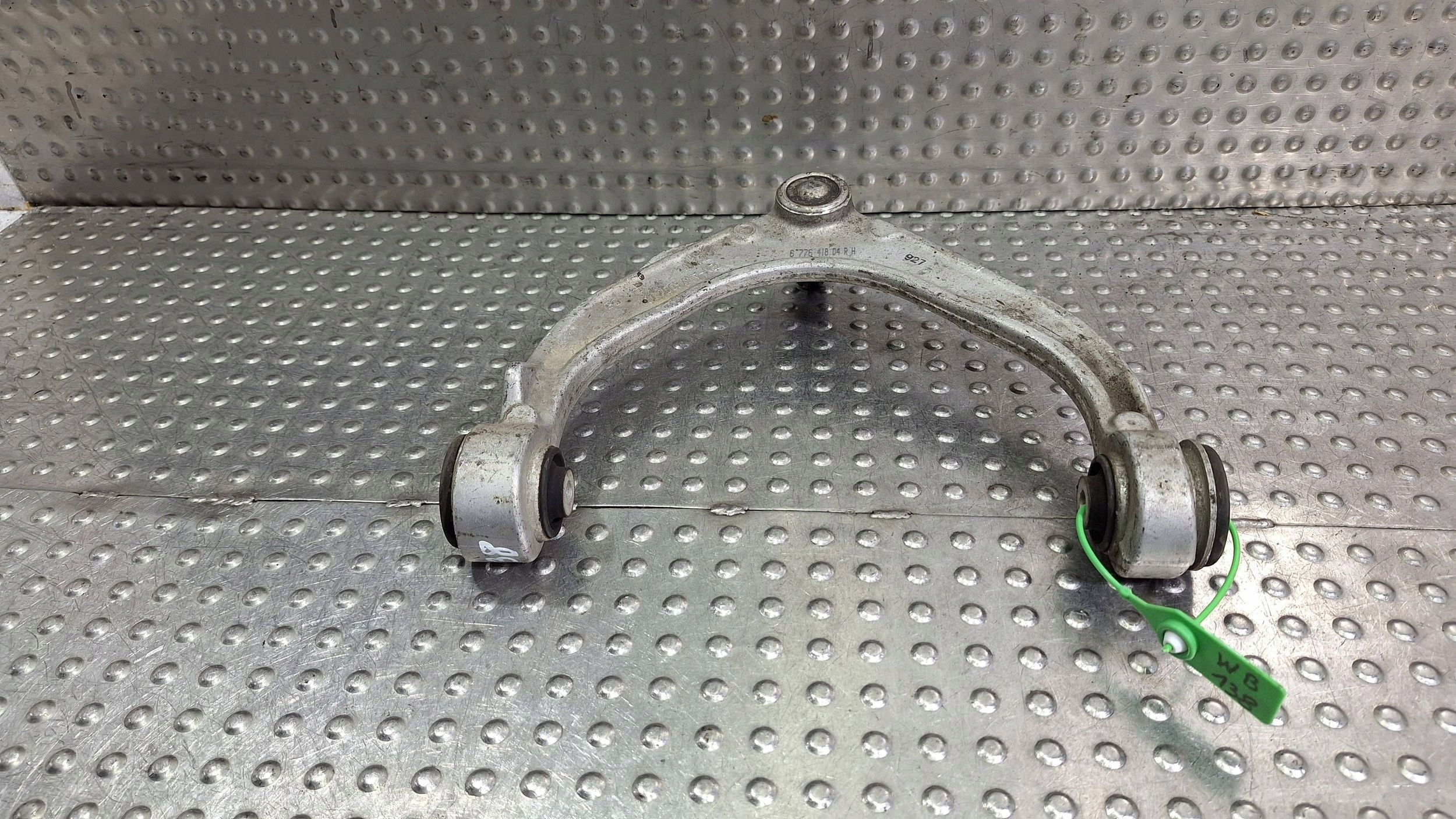 arm right front upper 6776418 BMW X5 E70 X6 E71 F15 F16