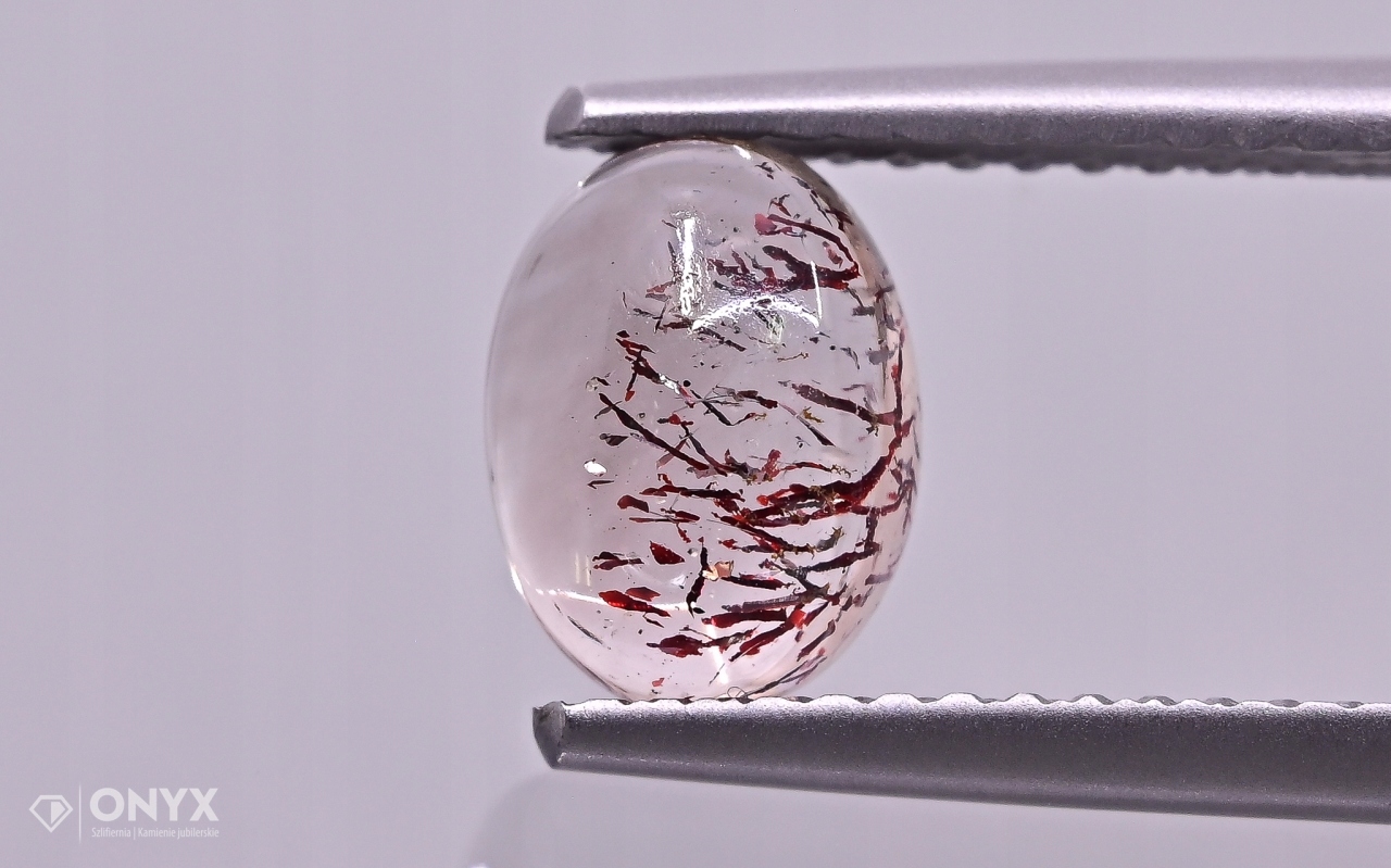 Jahodový křemen kabošon ovál 8x5,5 mm