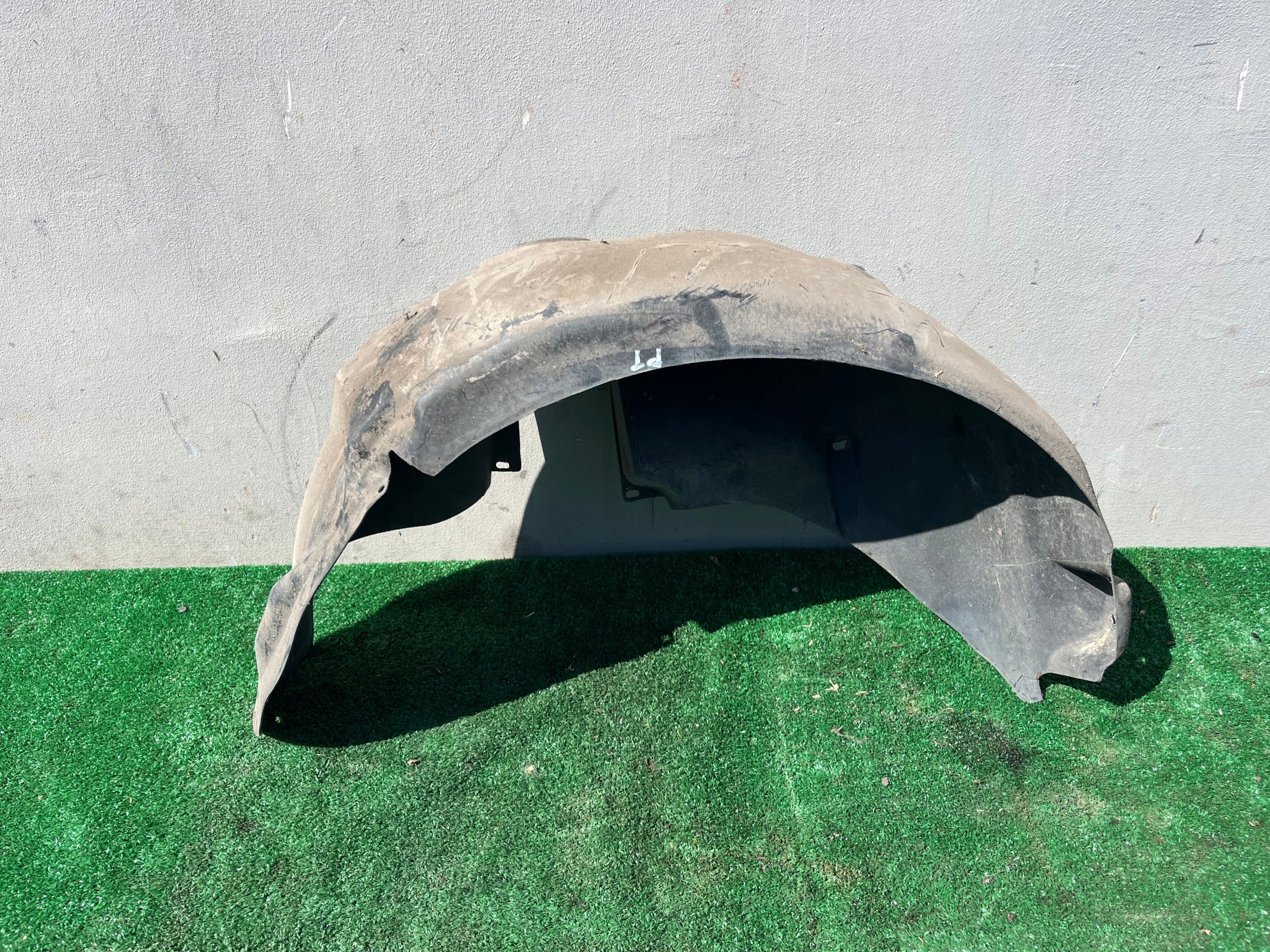 mudguard right rear. OPEL CORSA E