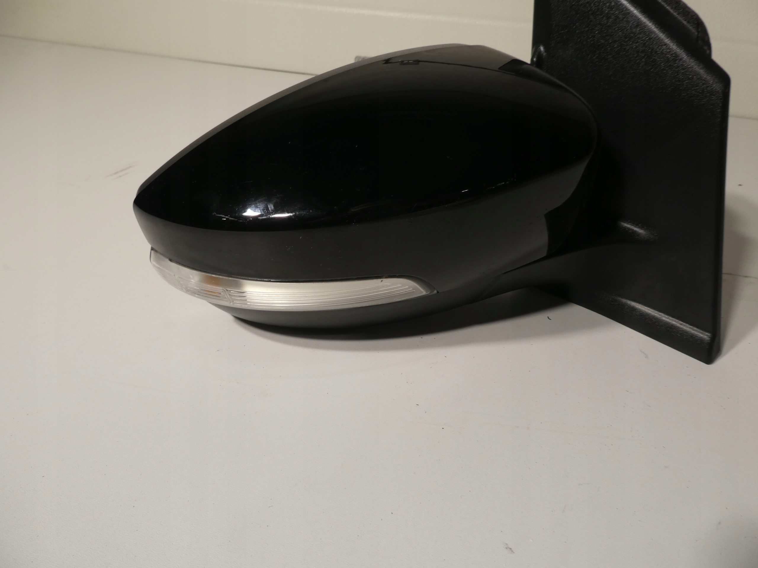 FORD KUGA II mk2 ST-line mirror right 8 PIN