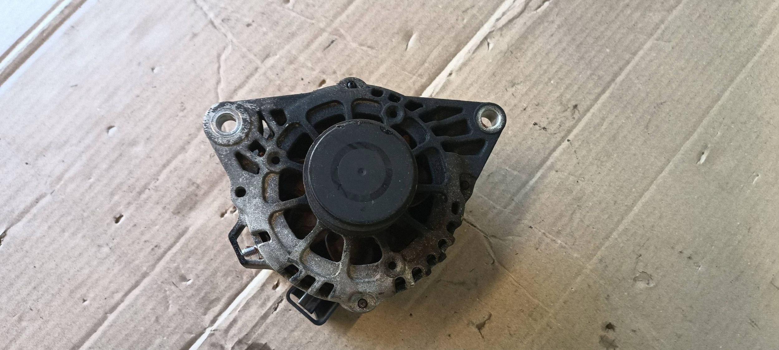 KIA RIO IV STONIC ALTERNATOR 1,4 CRDI 37300-2A900 2017