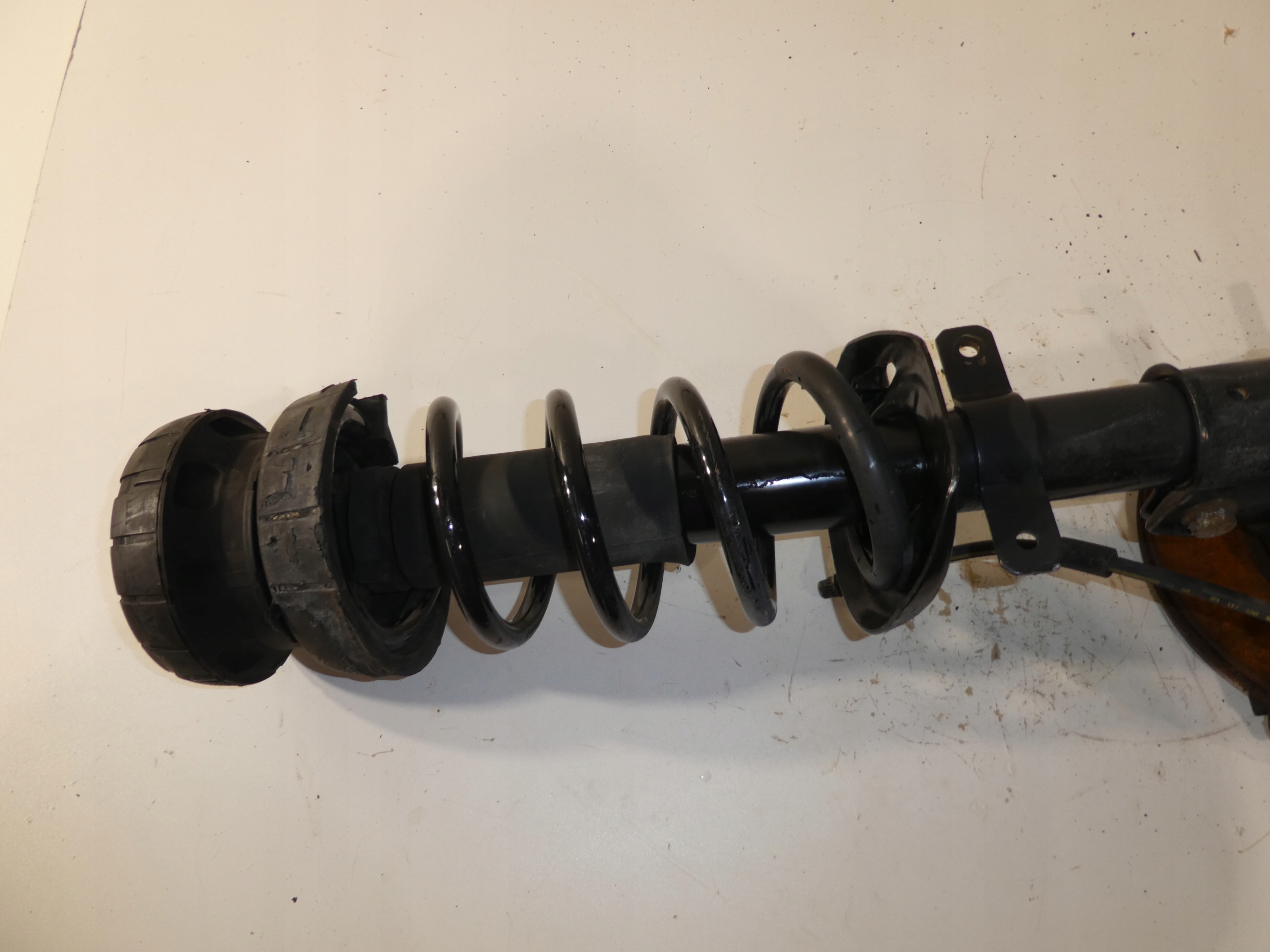 McPherson swing shock absorber TRAFIC III 543029028R