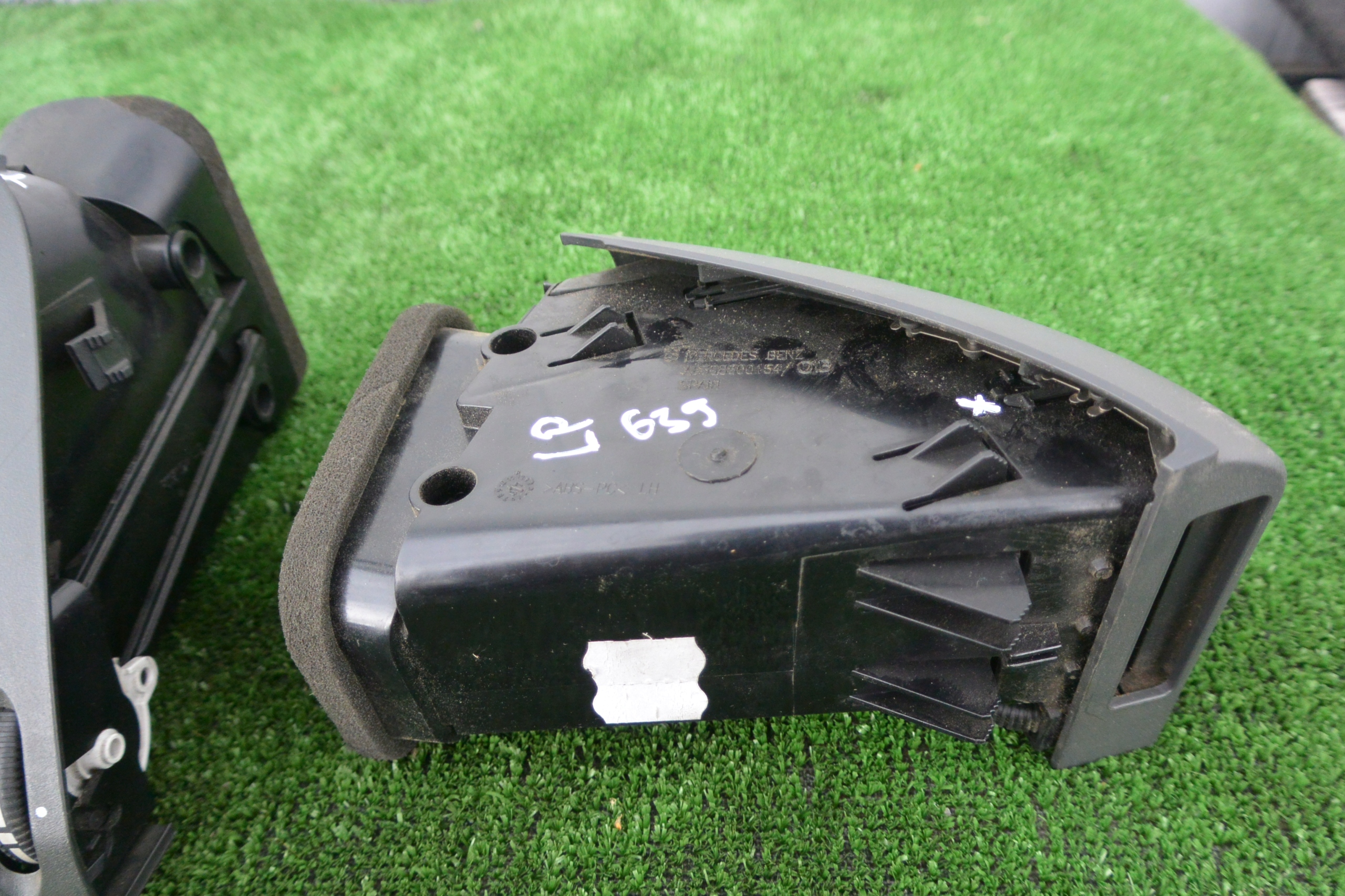 grid air conditioning devices left intake MERCEDES-BENZ VITO W639
