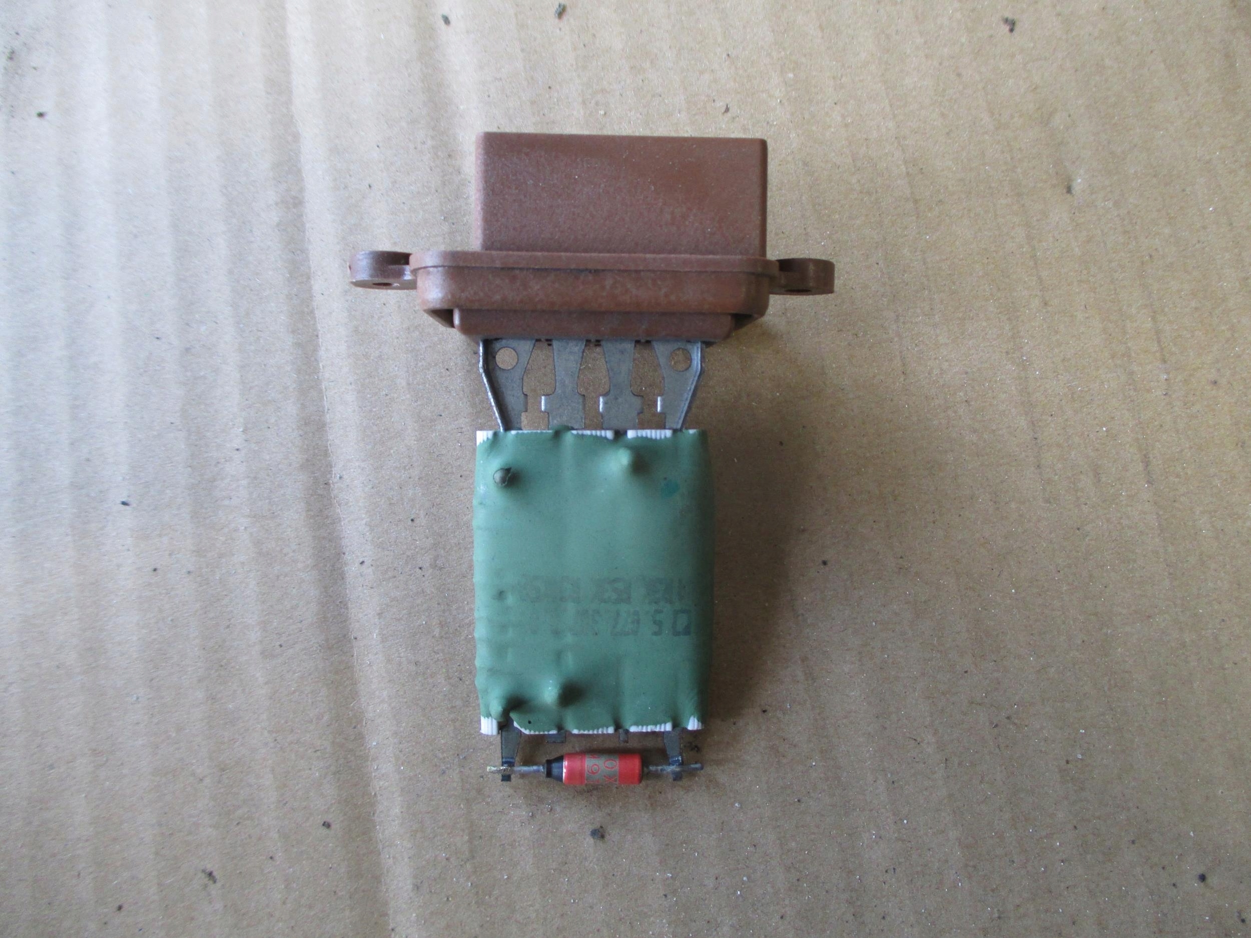 FIAT IDEA 03-10 REZYSTOR OPORNICA DMUCHAWY