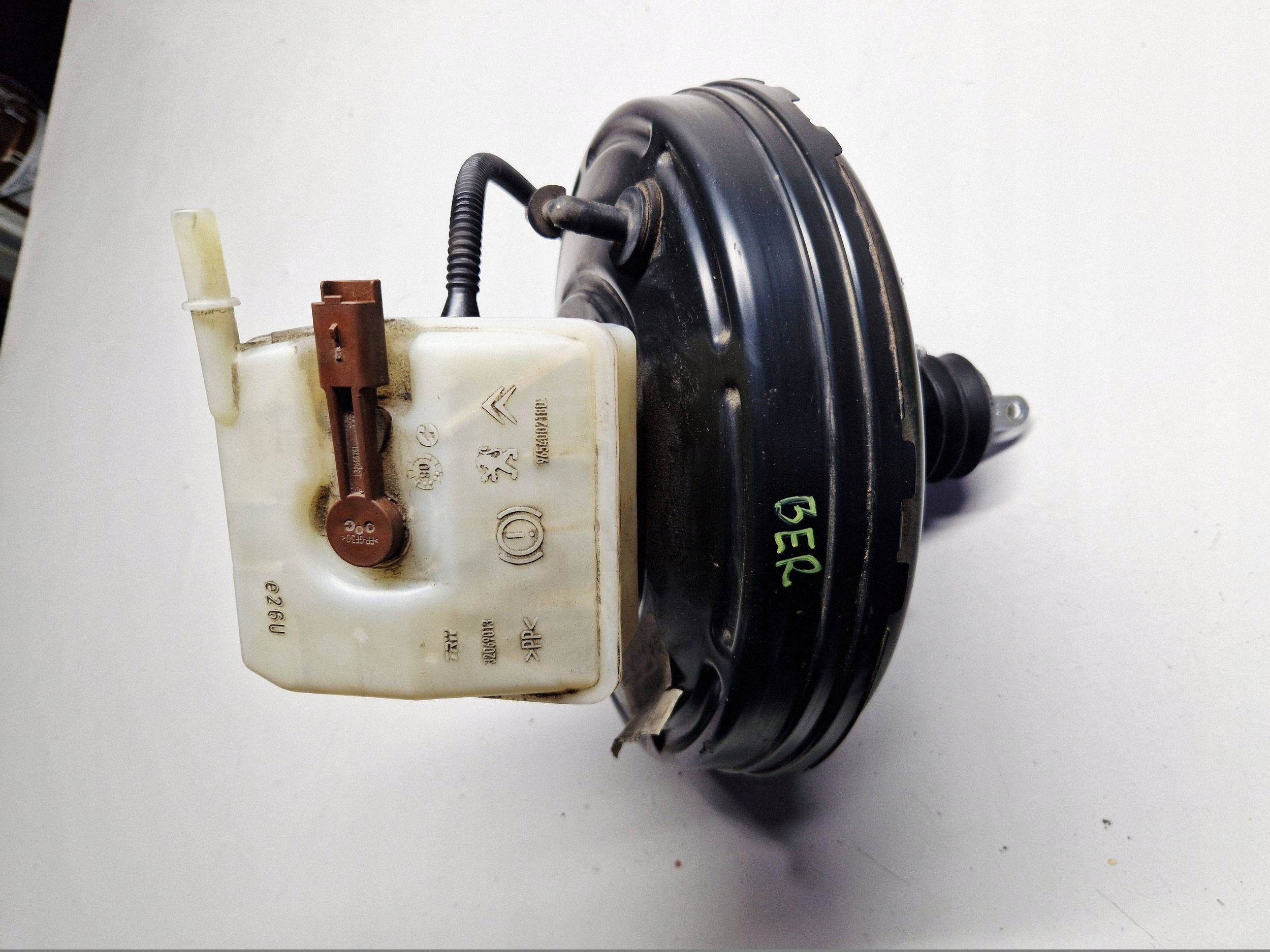 servo frein servo frein Citroen Berlingo II 2 9681268480