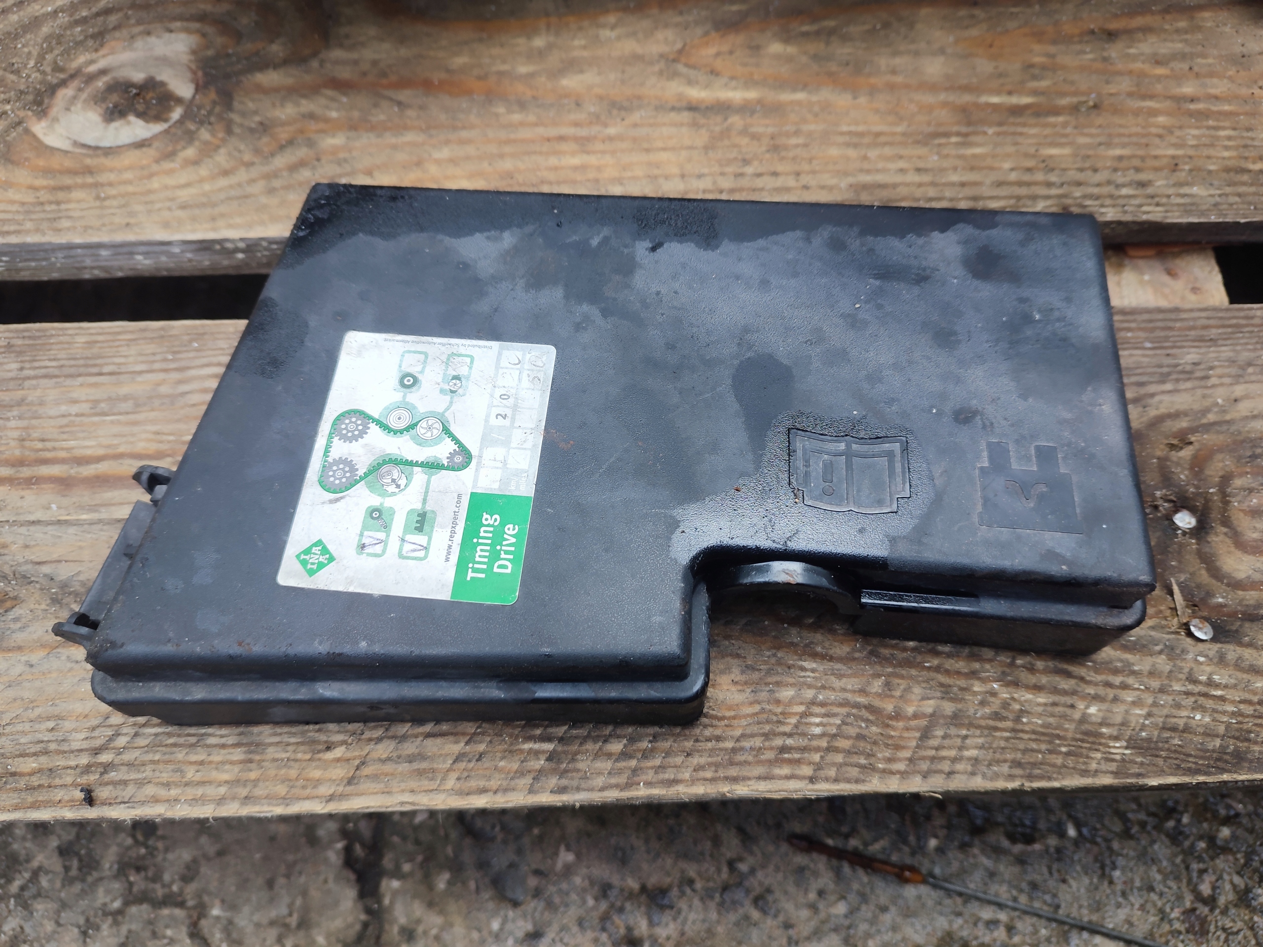 Abdeckung Blende Abdeckung der Sicherungen Volvo V50 318818309