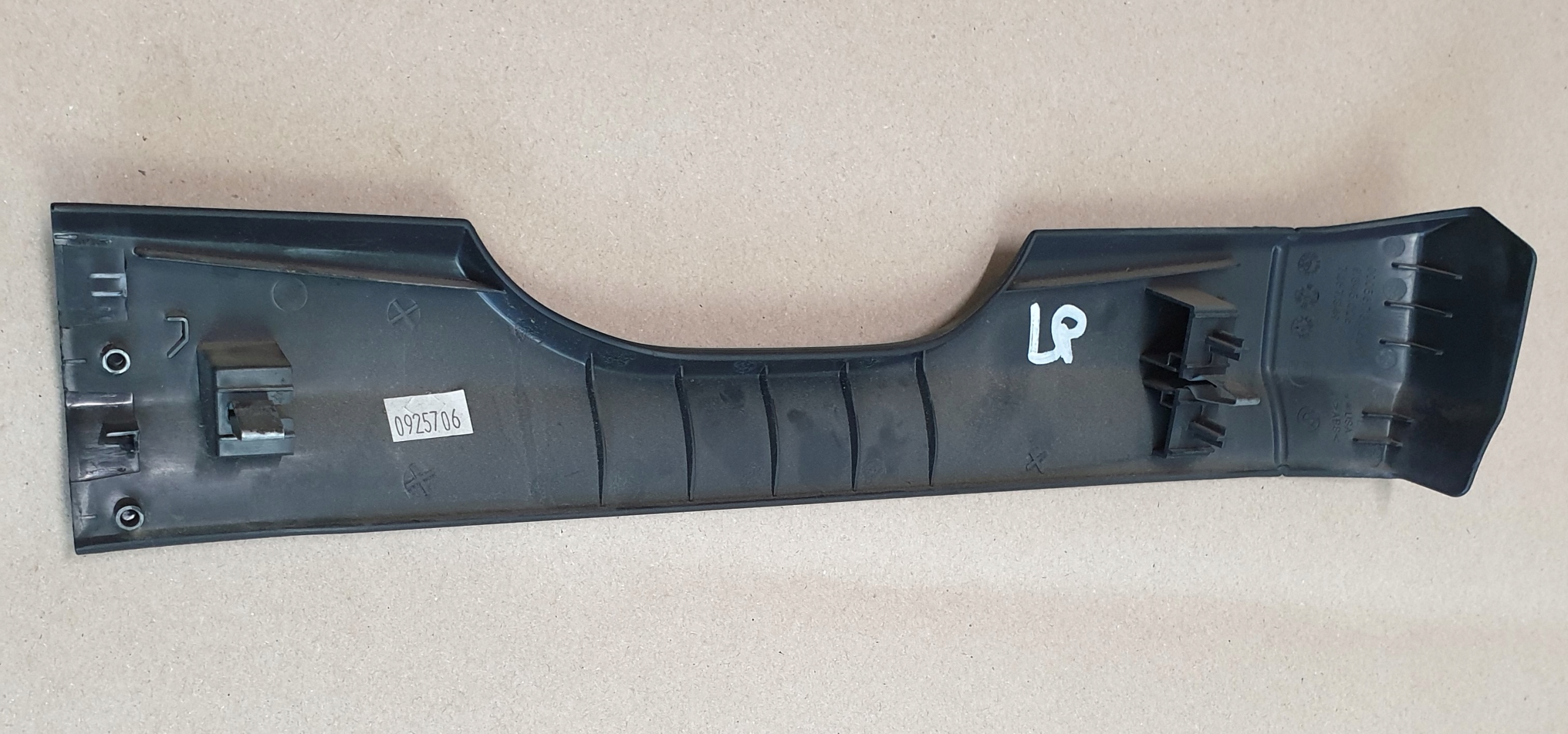 cover spoiler seat left front BMW X5 E70 E71