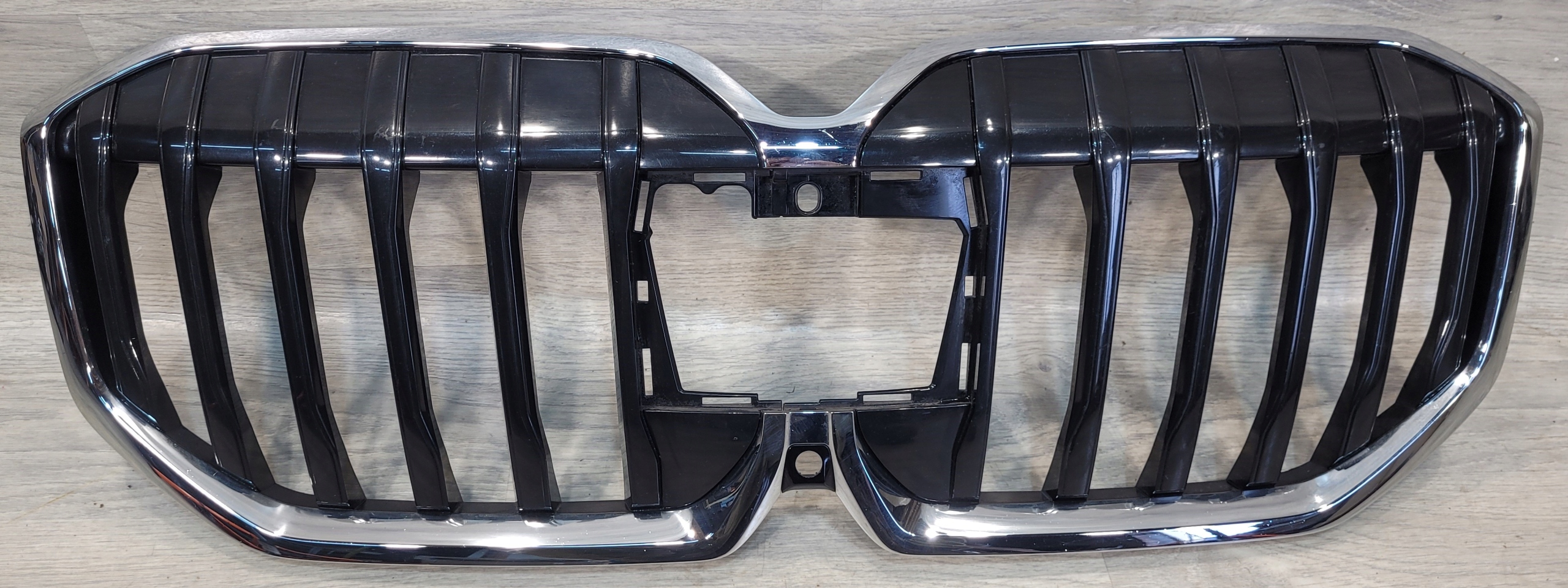 BMW 2 F44 Kühlergrill FRONTGRILL Kühlergitter - Thumbnail 1