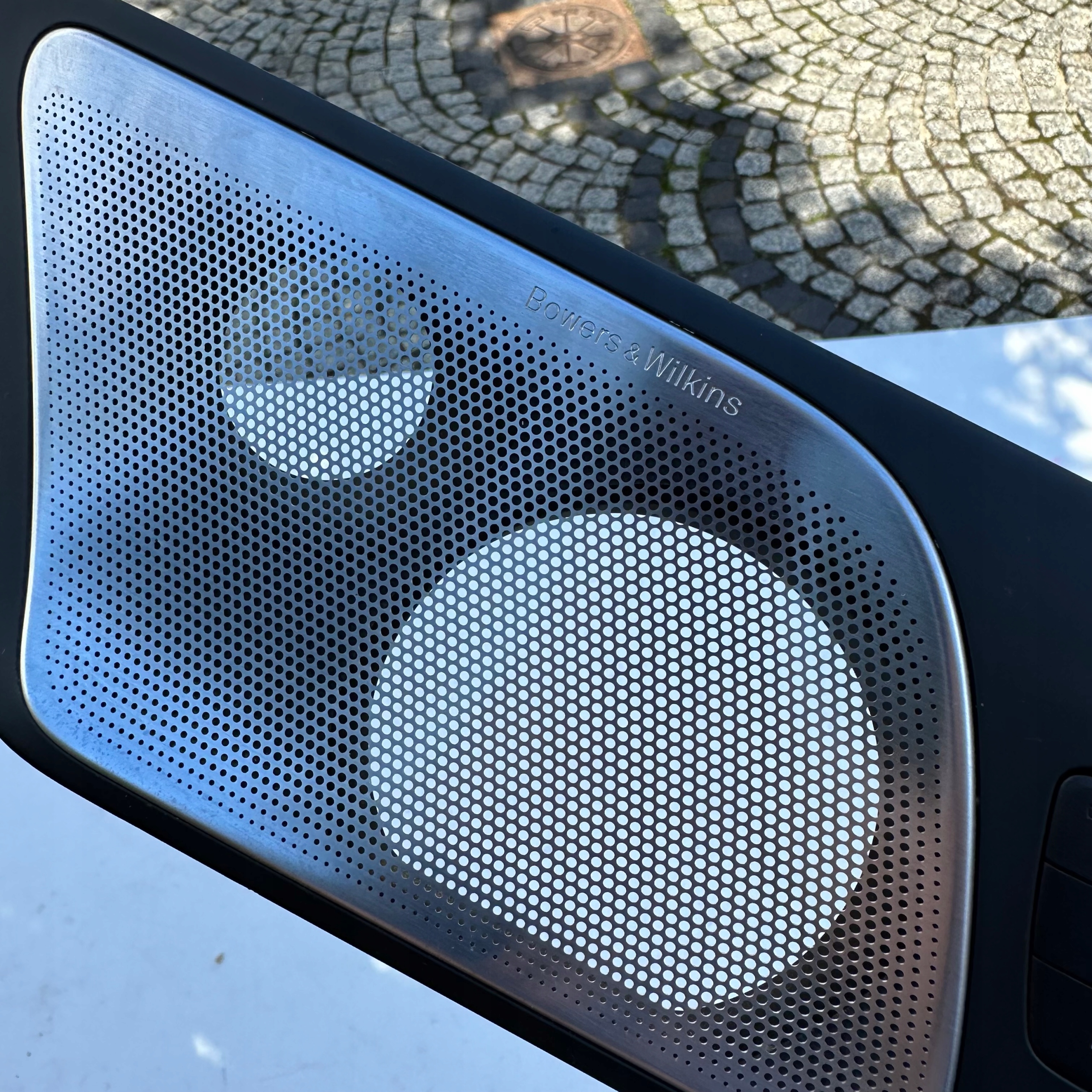 VOLVO V60 II PRAWA TAPICERA DRZWI OSŁONA RAMKA BOWERS & WILKINS Typ samochodu Samochody osobowe