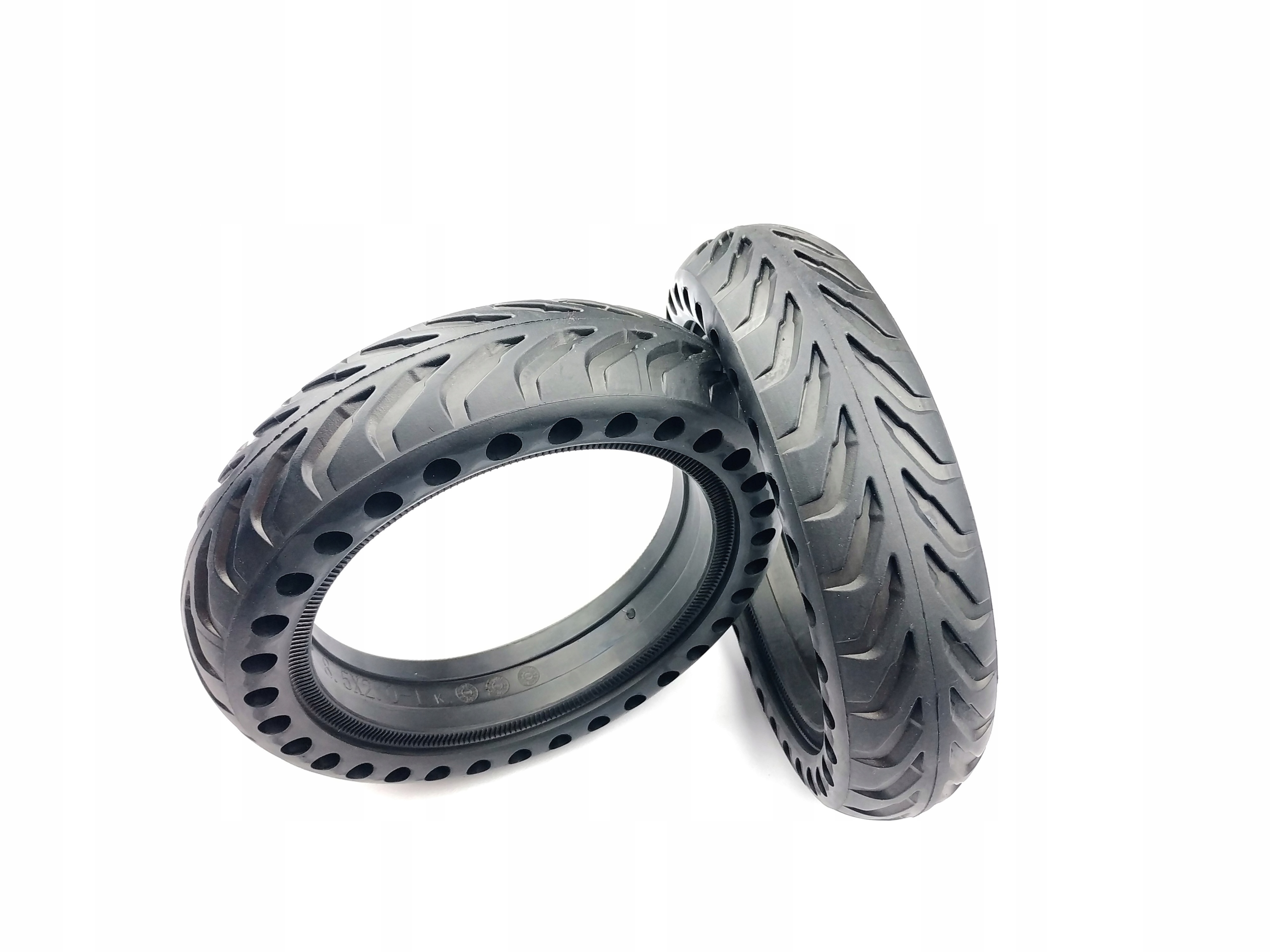 OPONY DO HULAJNOGI MOTUS SCOOTY 8,5 FRUGAL CLEVER