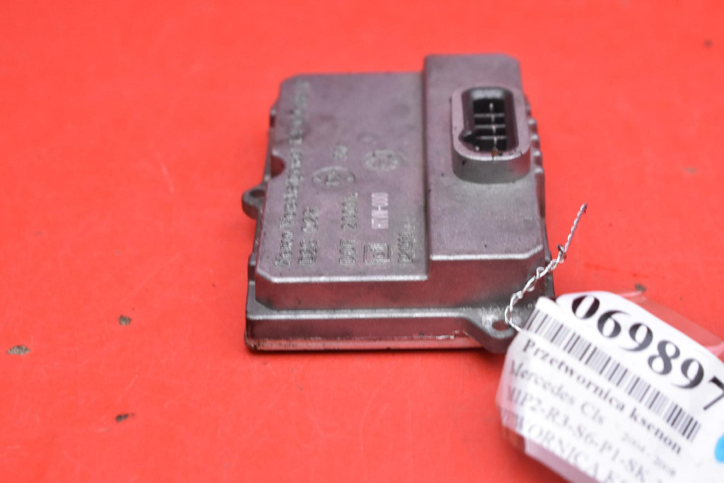 control unit XENON KSENON left MERCEDES CLS C219 04-08