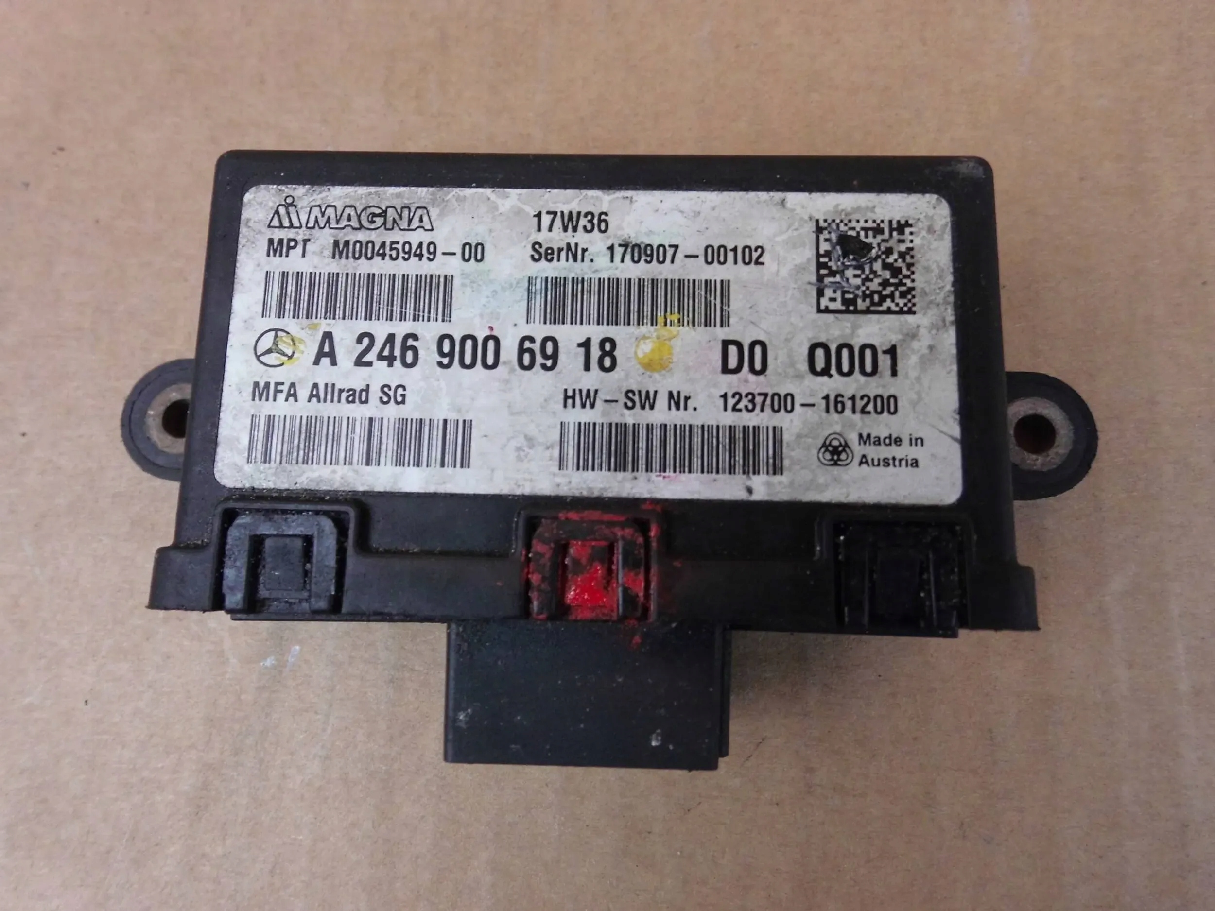 Infiniti Mercedes module control unit napedow A2469006918