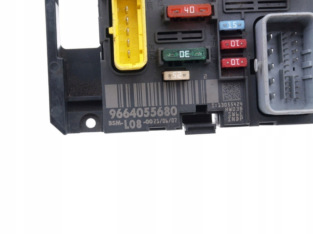 MODUŁ BSM SKRZYNKA BEZPIECZNIKÓW CITROEN C4 PICASSO / C4 GRAND PICASSO Jakość części (zgodnie z GVO) O - oryginał z logo producenta pojazdu (OE)