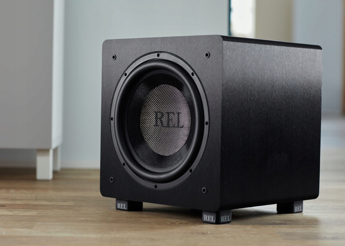 REL HT/1205 NAJWYŻSZA LIGA, PERFEKCYJNA DYNAMIKA, WYPROSTUJE CI SĄSIADÓW Model HT/1205