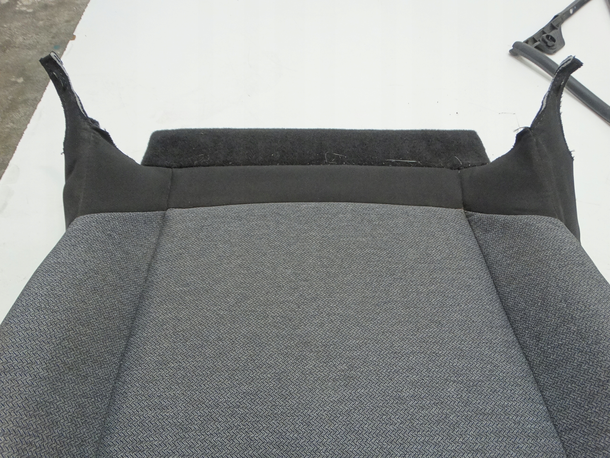 SIEDZISKO side seat left front CITROEN C4 III 2020R.