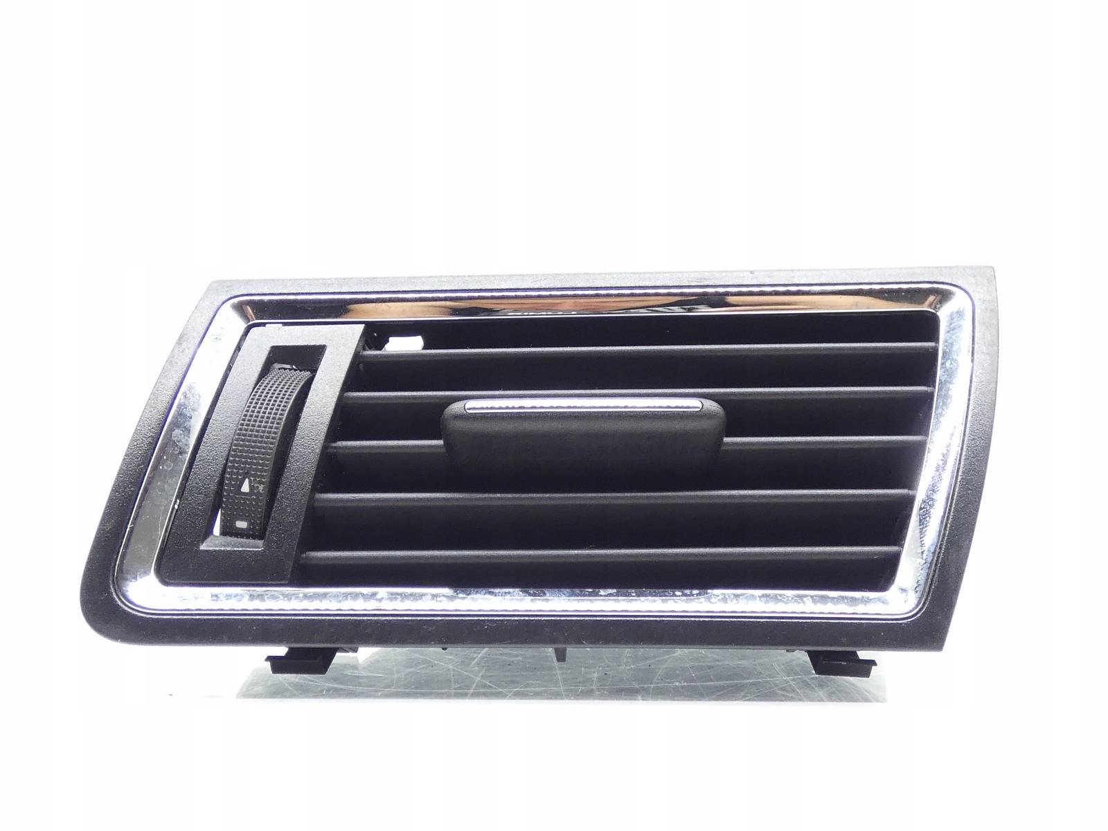 grid air conditioning devices left front left front consoles SEAT TOLEDO IV 5JA819701B