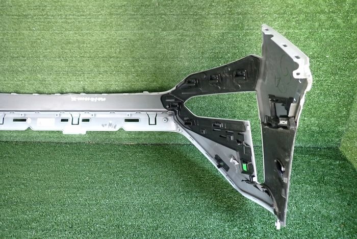 SKODA ENYAQ LIFT 25- front bumper front