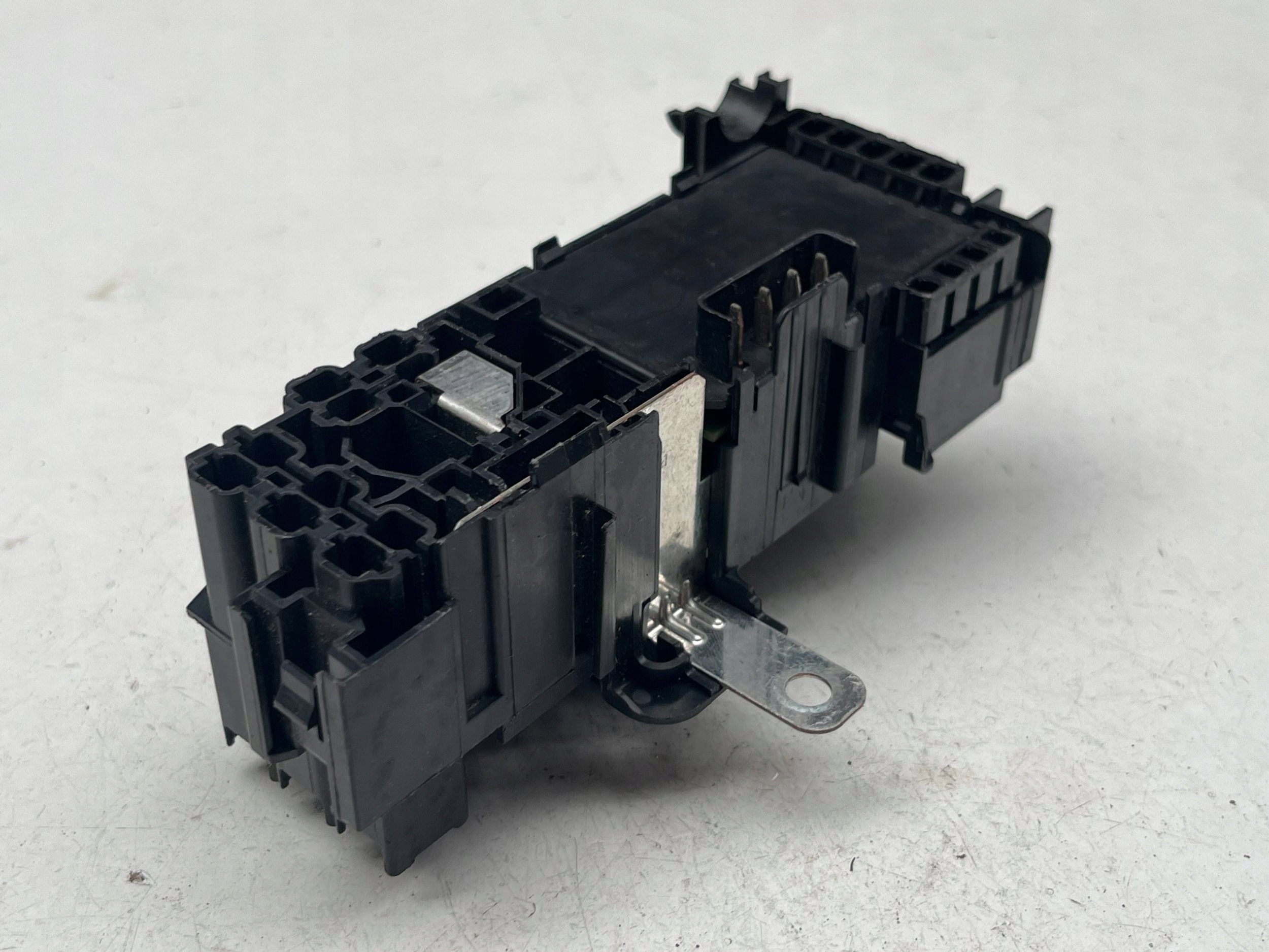 VW POLO V 6R Module fusibles 6C0941824D !J
