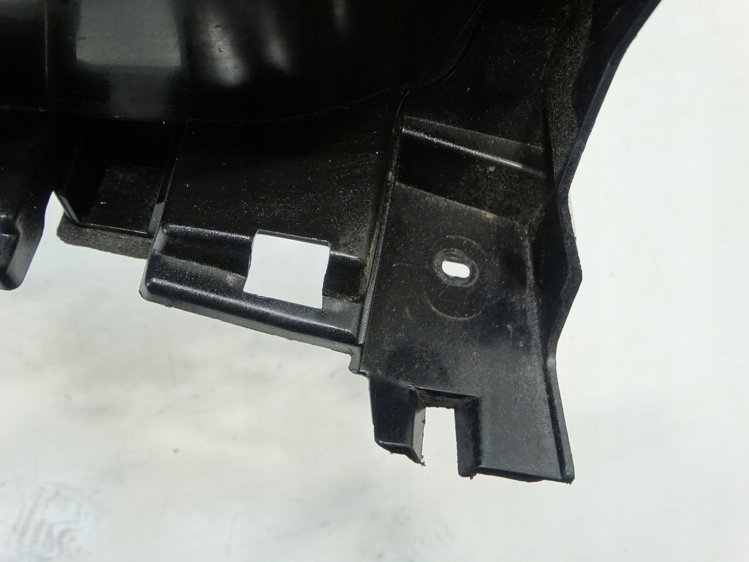 cover bracket boot left PEUGEOT 3008 II 5008 II 9816280577